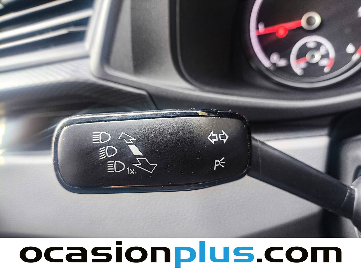 Foto Volkswagen Caravelle Volkswagen Caravelle Origin Batalla Corta 2.0 TDI BMT (150 CV) DSG 9 Plazas