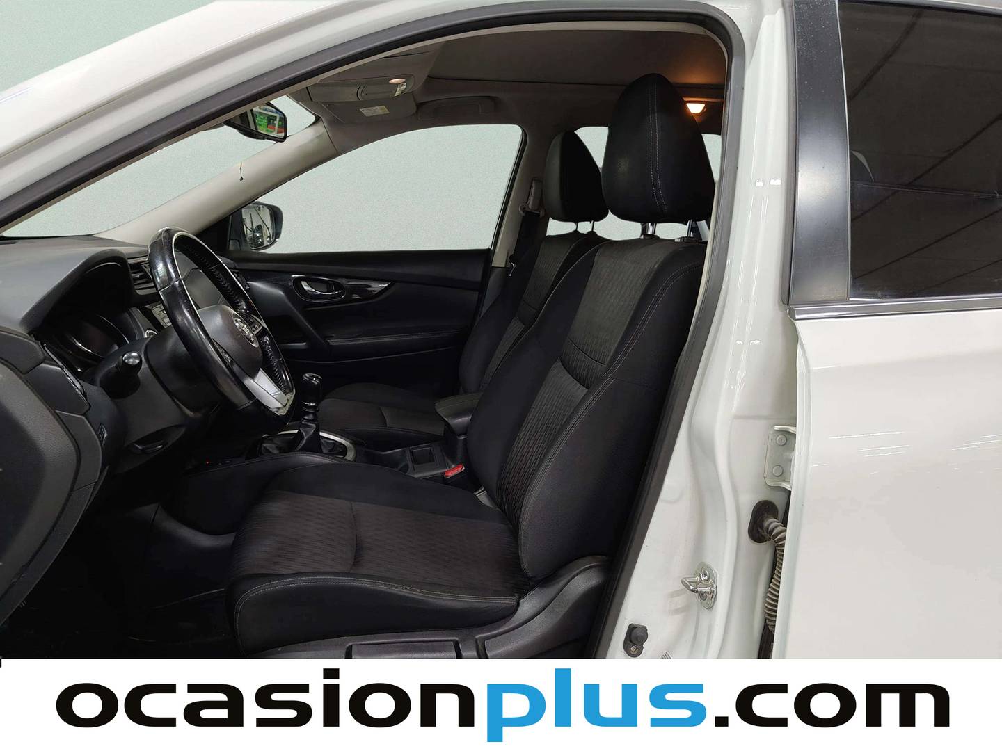 Foto asientos delanteros Nissan X-TRAIL Nissan X-Trail 7P dCi  E6D N-CONNECTA (150 CV) 7 Plazas