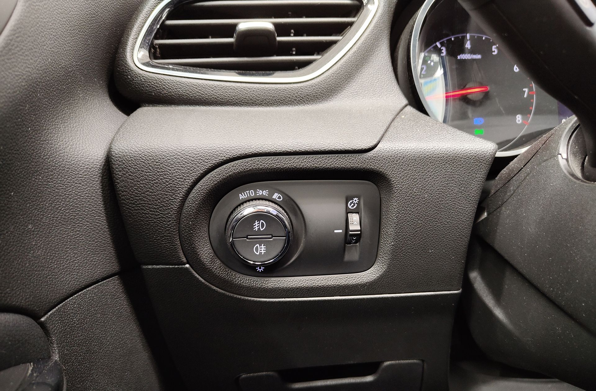 Opel Grandland 1.2 Turbo ecoTEC Excellence - foto 9