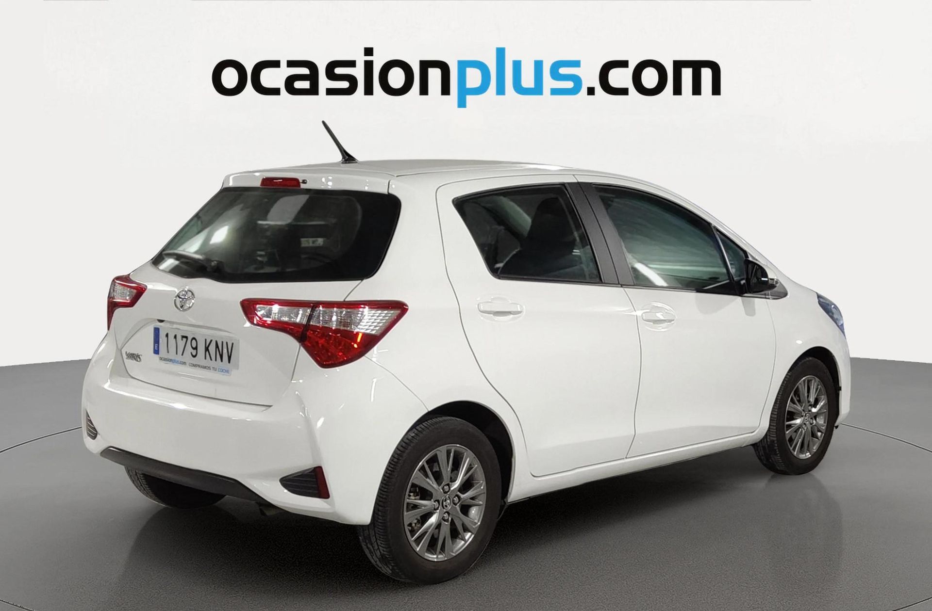Toyota Yaris 70 Active - foto 4