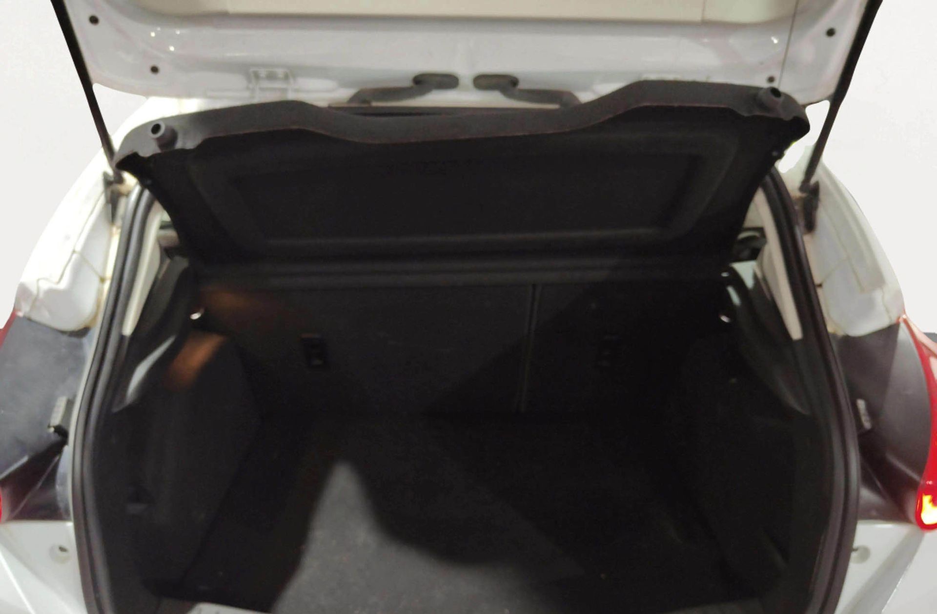 Ford Focus 1.0 EcoBoost Business - foto 15