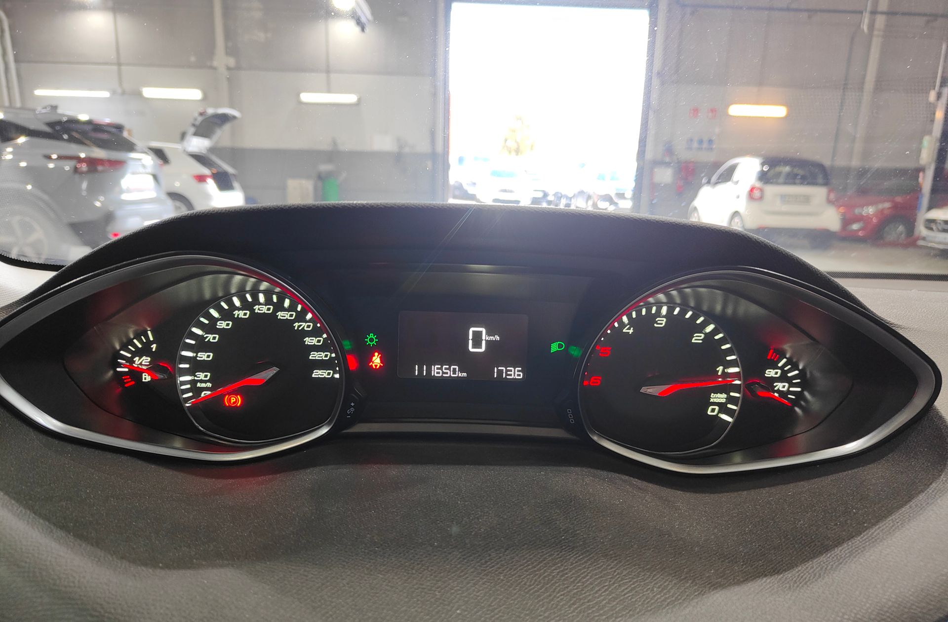 Peugeot 308 1.6 e-HDI Allure - foto 23