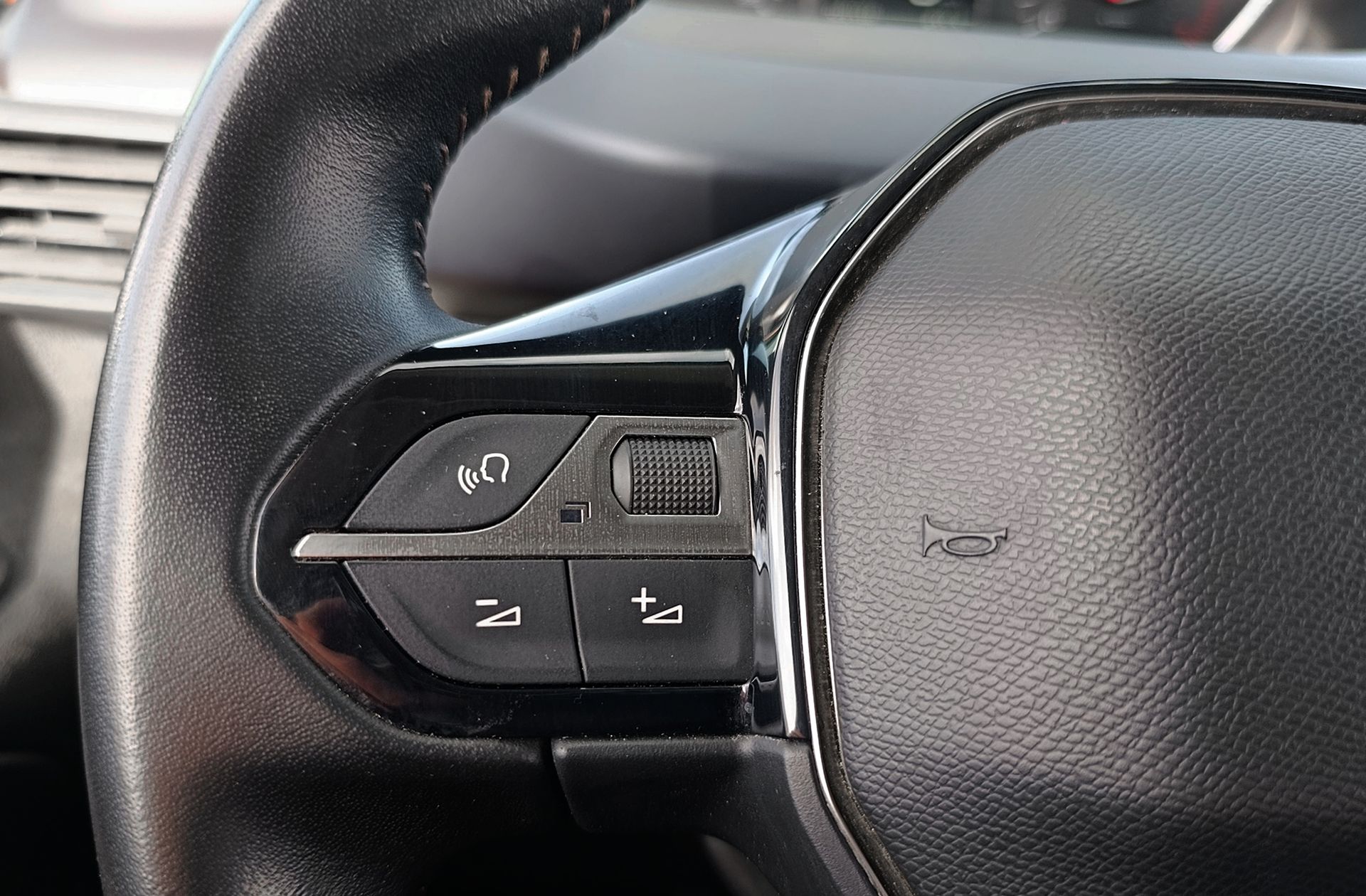 Peugeot Rifter BlueHDi 130 Allure Standard - foto 29