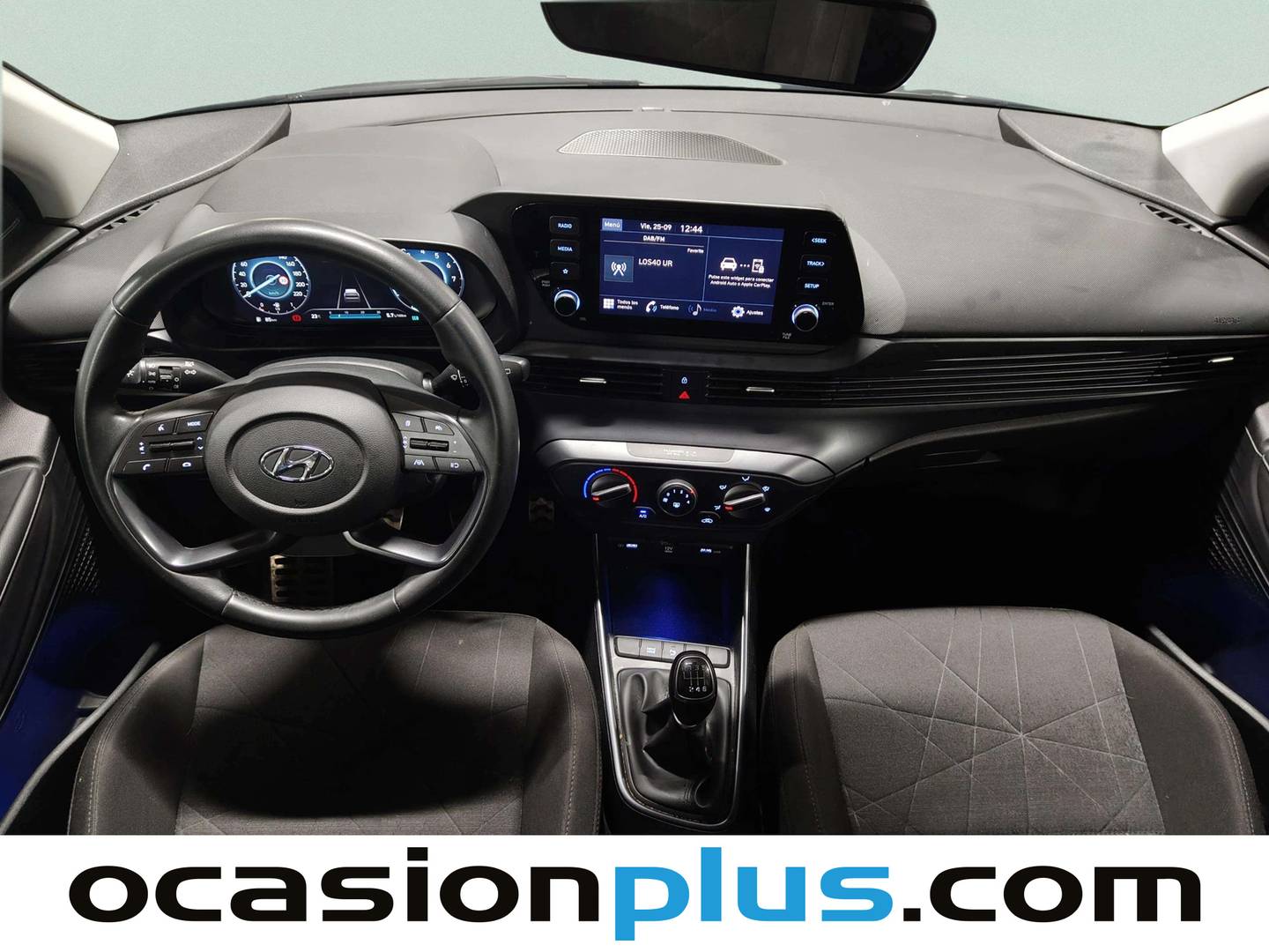 Foto asientos delanteros Hyundai Bayon Hyundai Bayon 1.0 TGDI 48V Maxx (100 CV)