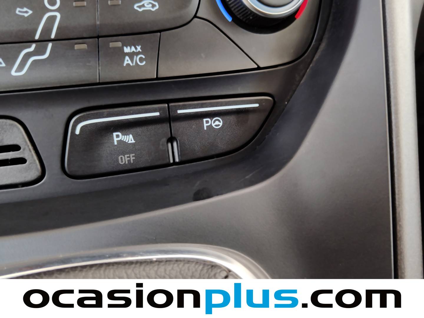 Extras del Ford C-Max Ford C-Max 1.5 TDCI Business (120 CV)