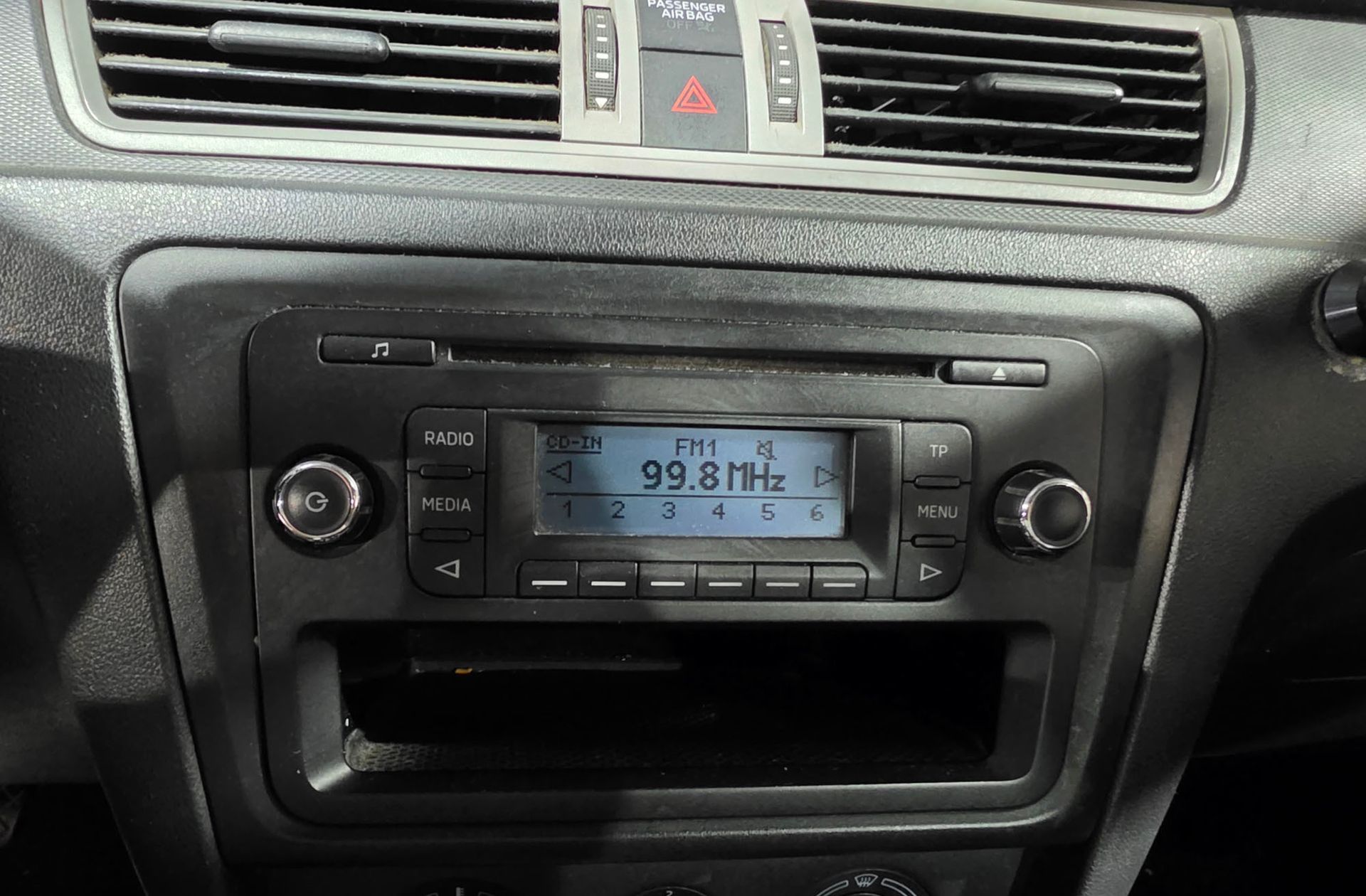 Škoda Spaceback 1.6 TDI Active Green TEC - foto 23