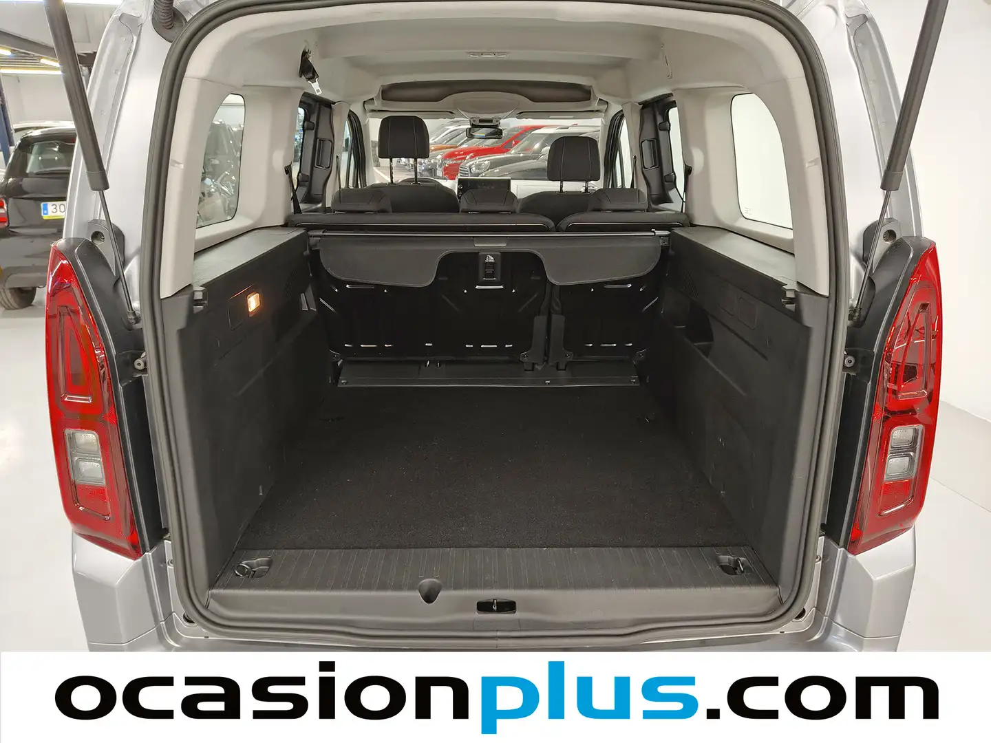Foto Toyota Proace City Verso Toyota Proace City Verso 1.5D Family Active L1 (131 CV)