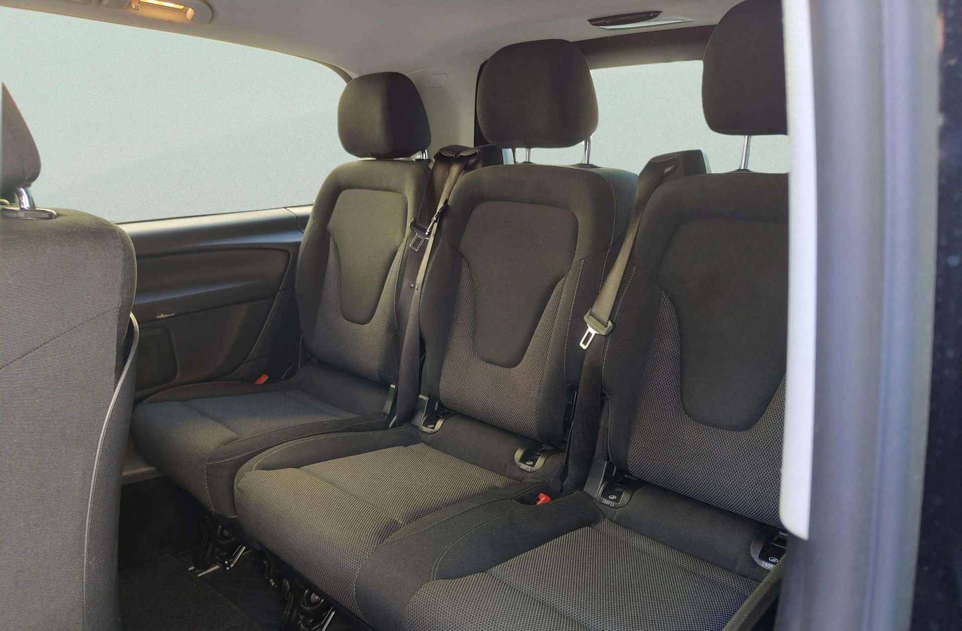 Mercedes-Benz Clase V V 220 d Avantgarde Largo - foto 12