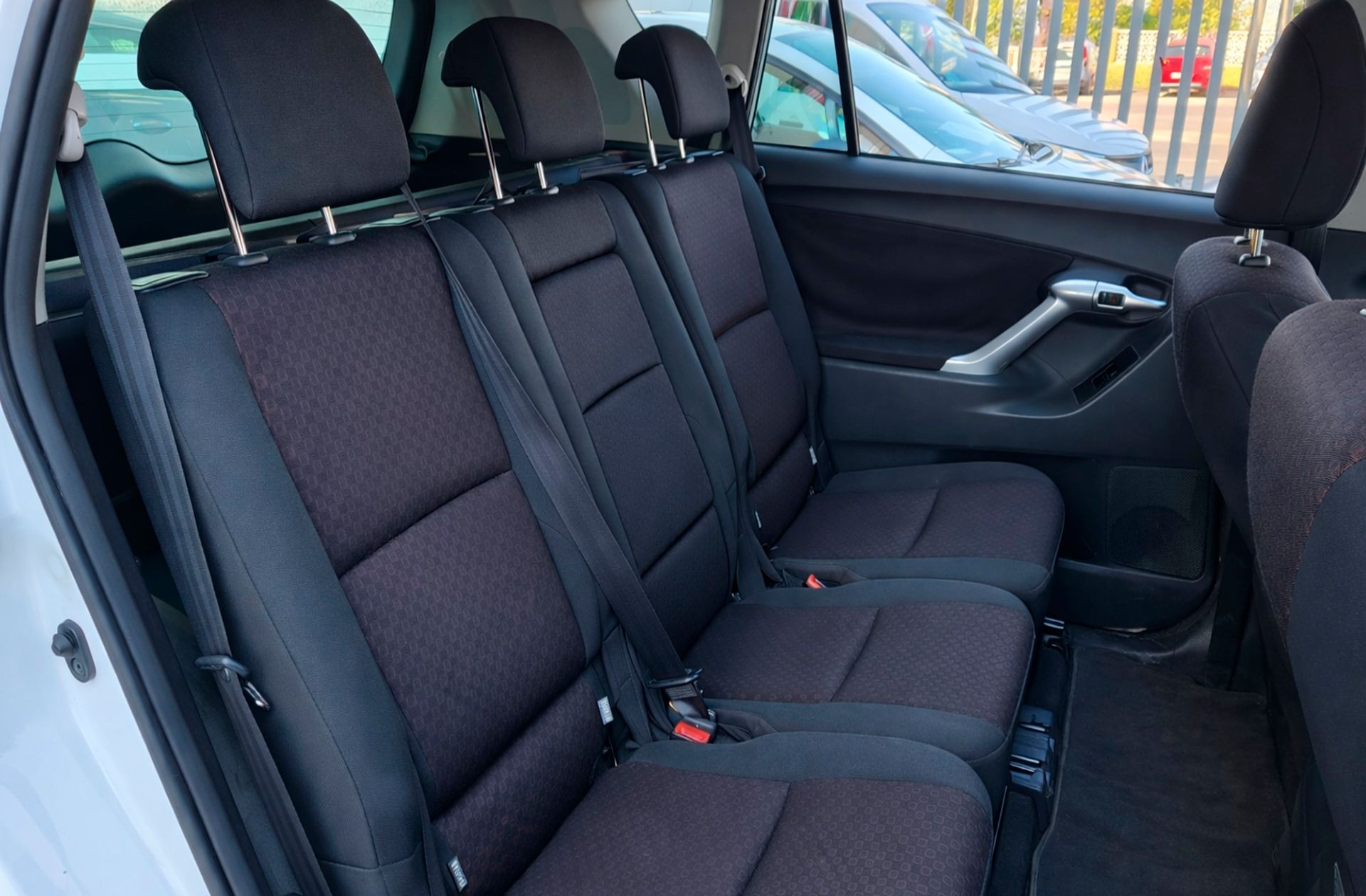 Toyota Verso 2.0 D-4D Active - foto 15