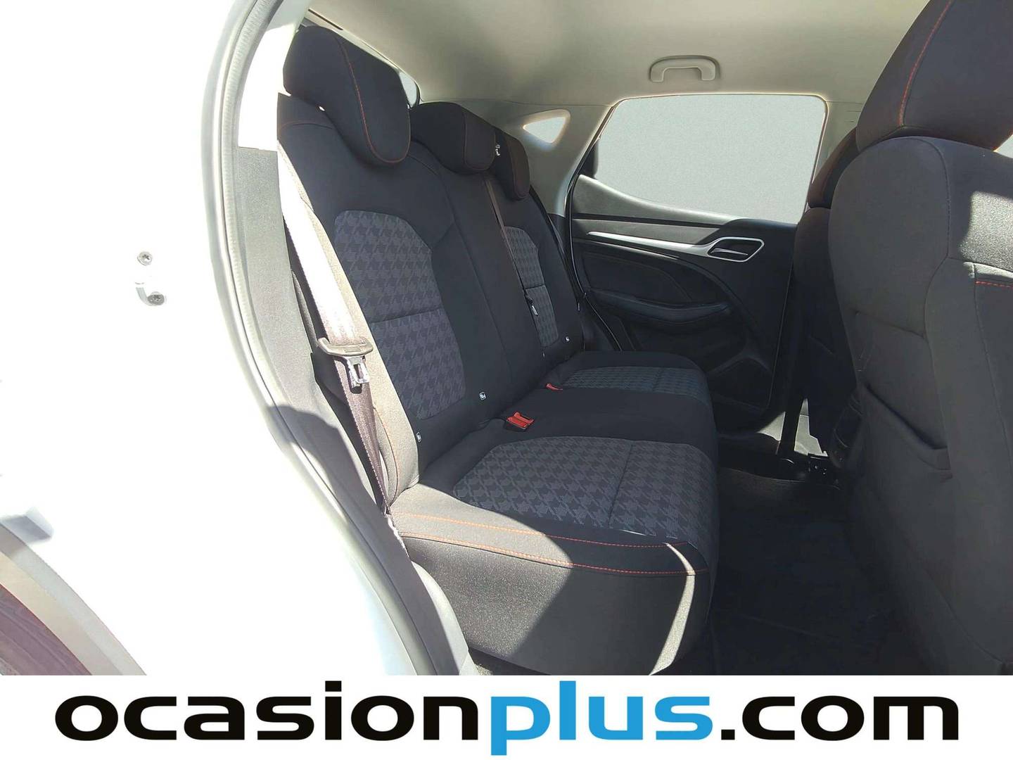 Foto MG ZS MG ZS 1.5 Comfort (106 CV) siete plazas