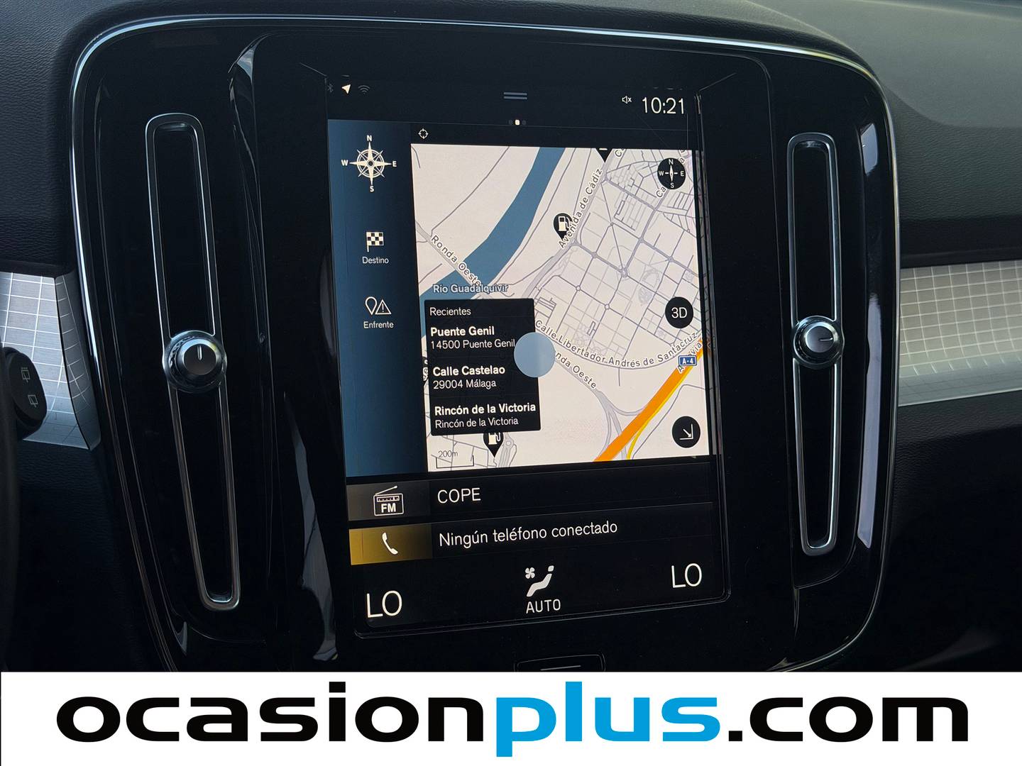 Extras y acabados del Volvo XC40 Volvo XC40 T3 Momentum Pro Auto (163 CV)