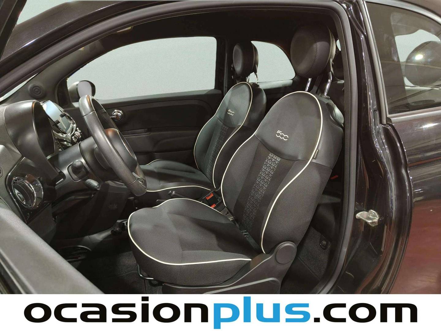 Foto asientos delanteros Fiat 500 Fiat 500 1.0 Hybrid Sport (70 CV)