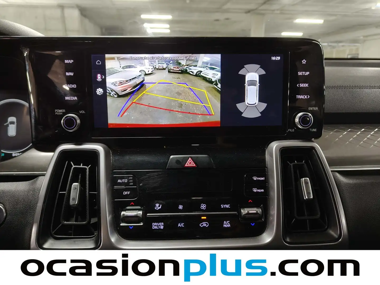 Foto KIA Sorento Kia Sorento 1.6 T-GDi HEV Drive 4x2  7 Plazas  (230 CV)