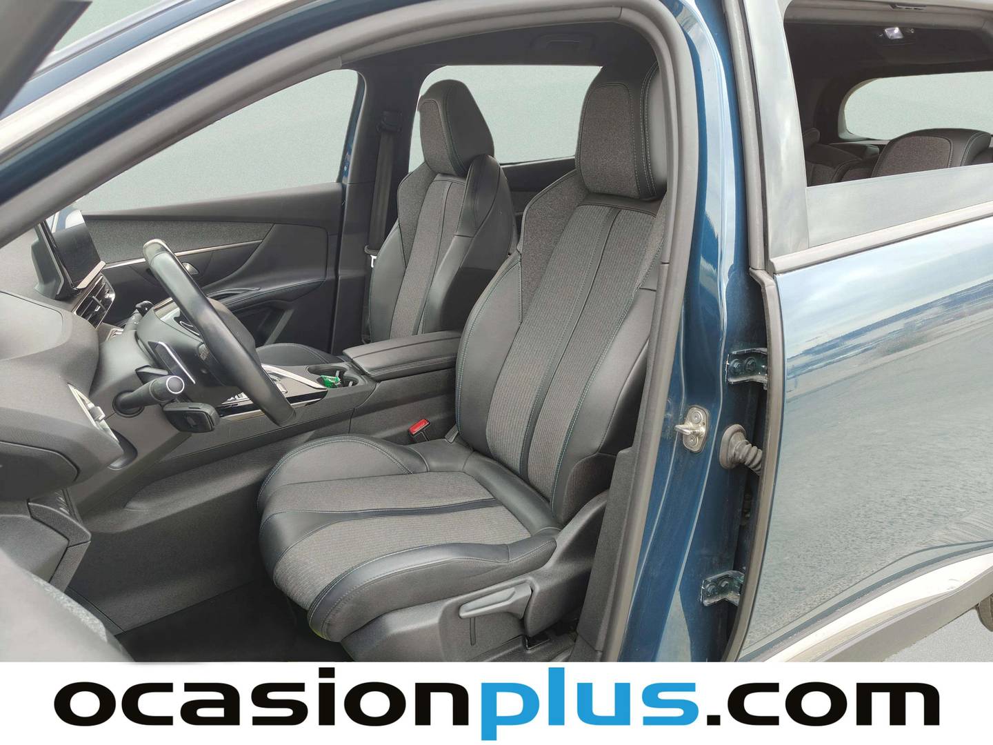 Foto Peugeot 5008 Peugeot 5008 PureTech 130 S&S Allure Pack EAT8 (130 CV) 7 Plazas