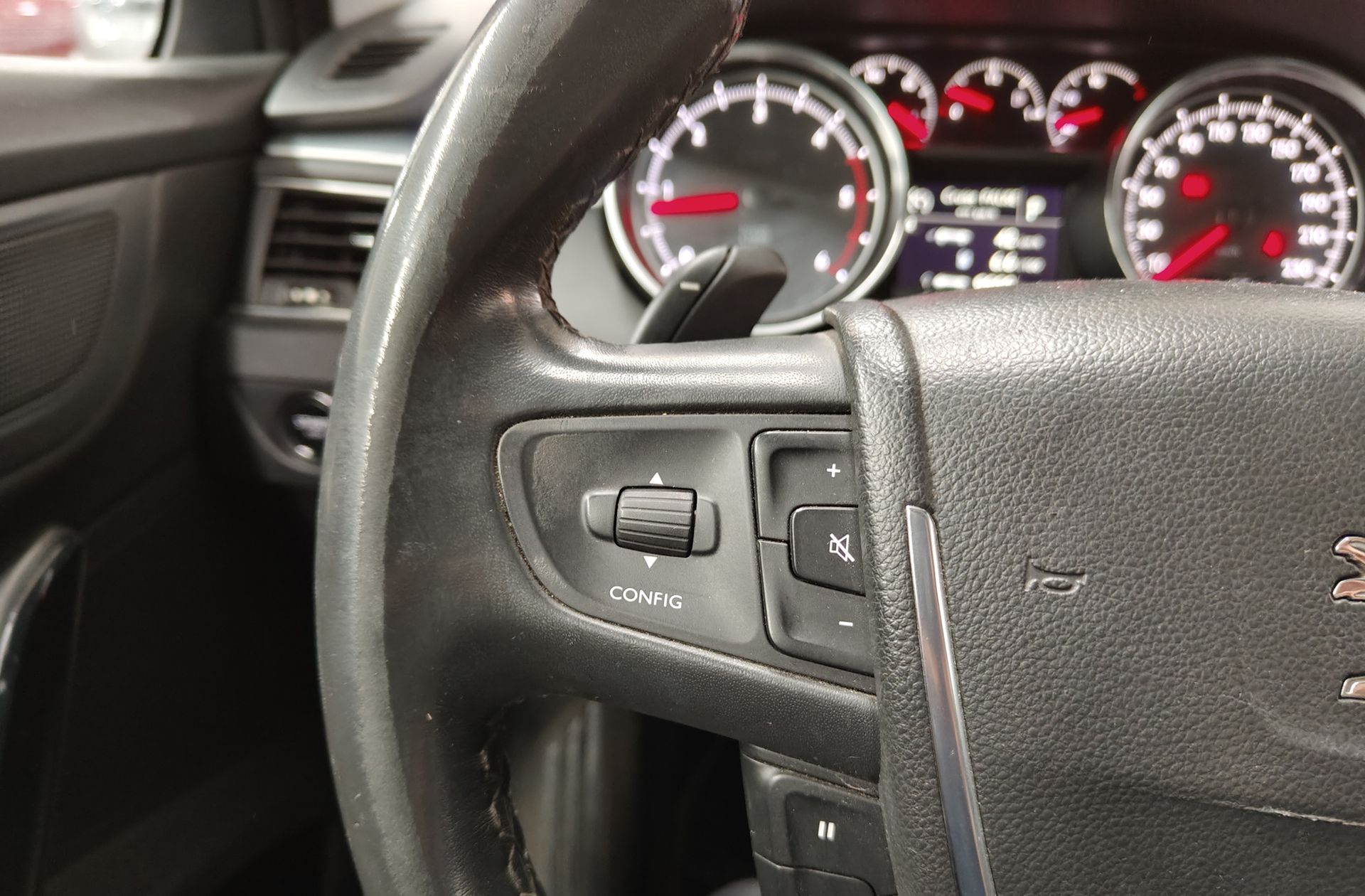 Peugeot 508 SW 2.0 BlueHDi GT - foto 28