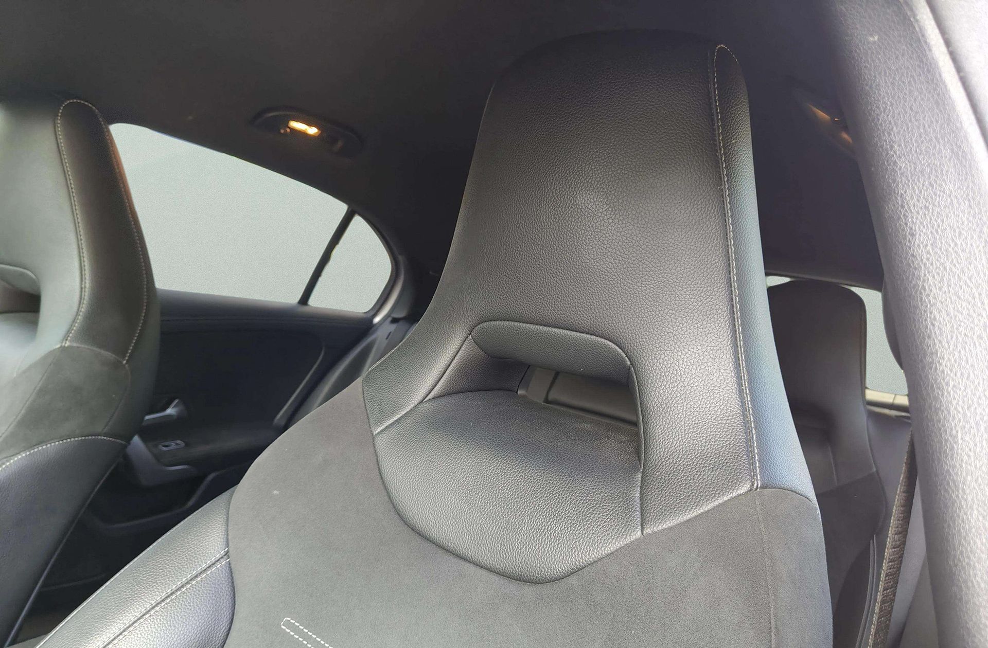 Mercedes-Benz Clase A 180 d Pack AMG - foto 7