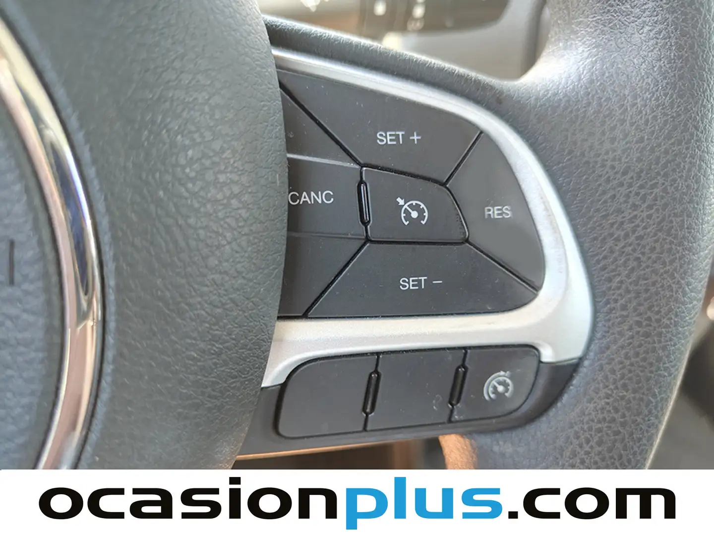 Foto Jeep Renegade Jeep Renegade eHybrid 1.5 Limited ATX  (130 CV)