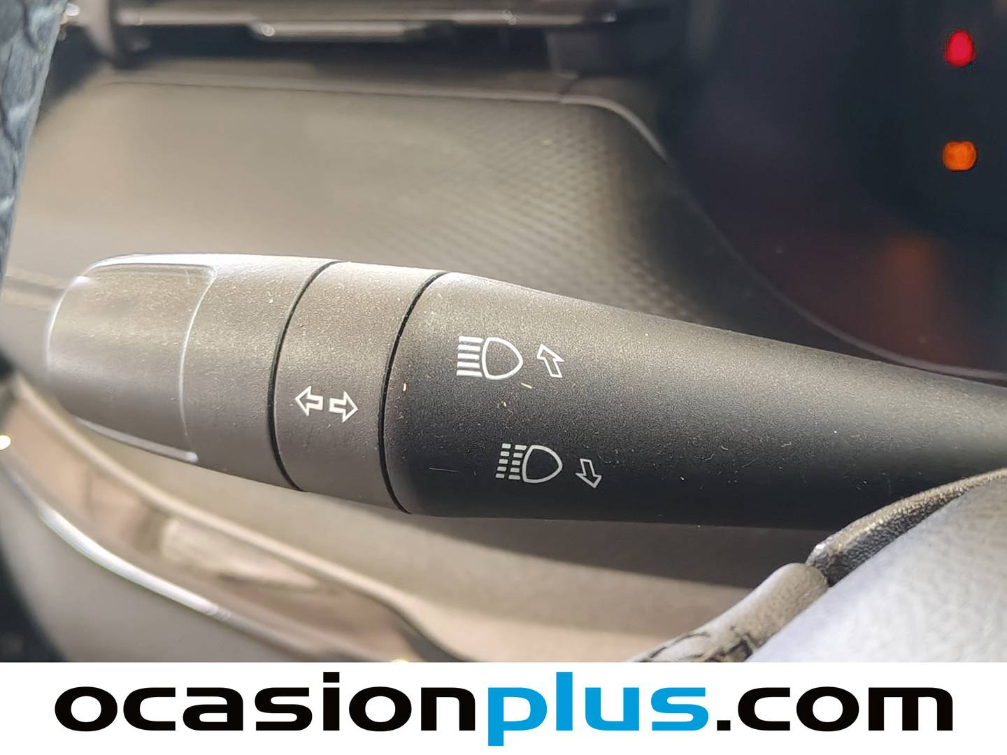 Foto Jeep Compass Jeep Compass 1.3 Gse Night Eagle FWD MT (130 CV)