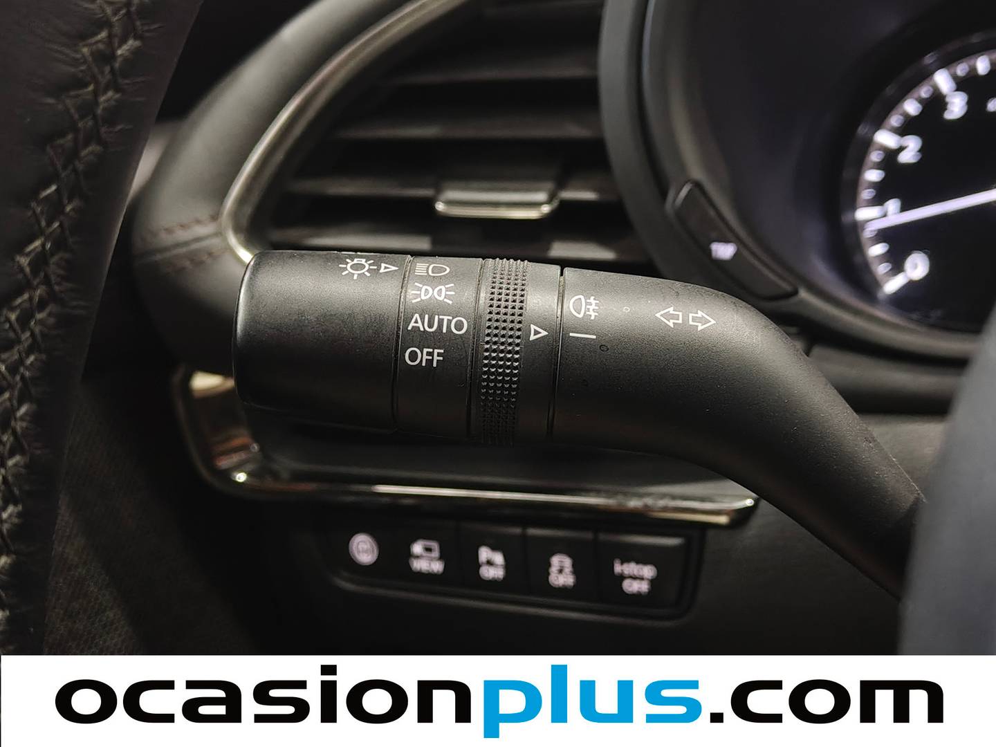 Accesorios del Mazda Mazda3 Mazda Mazda 3 2.0 SKYACTIV-G ZENITH SAFETY AT (122 CV)
