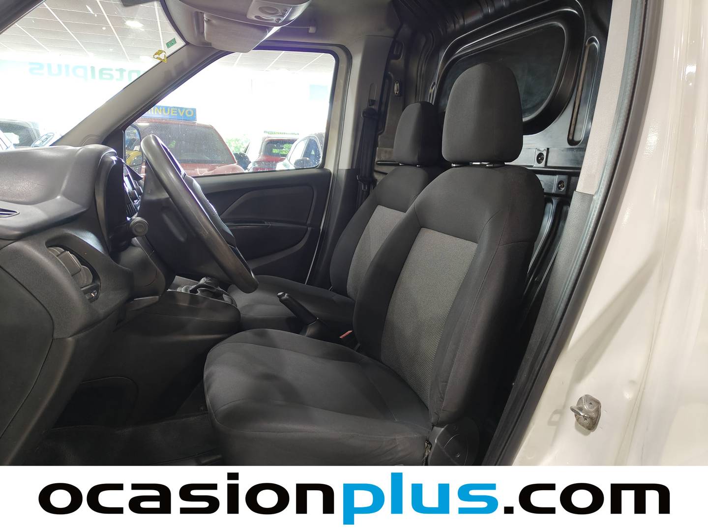 Foto asientos delanteros Fiat Doblò Cargo Fiat Dobló Cargo 1.3 Multijet Base (95 CV)