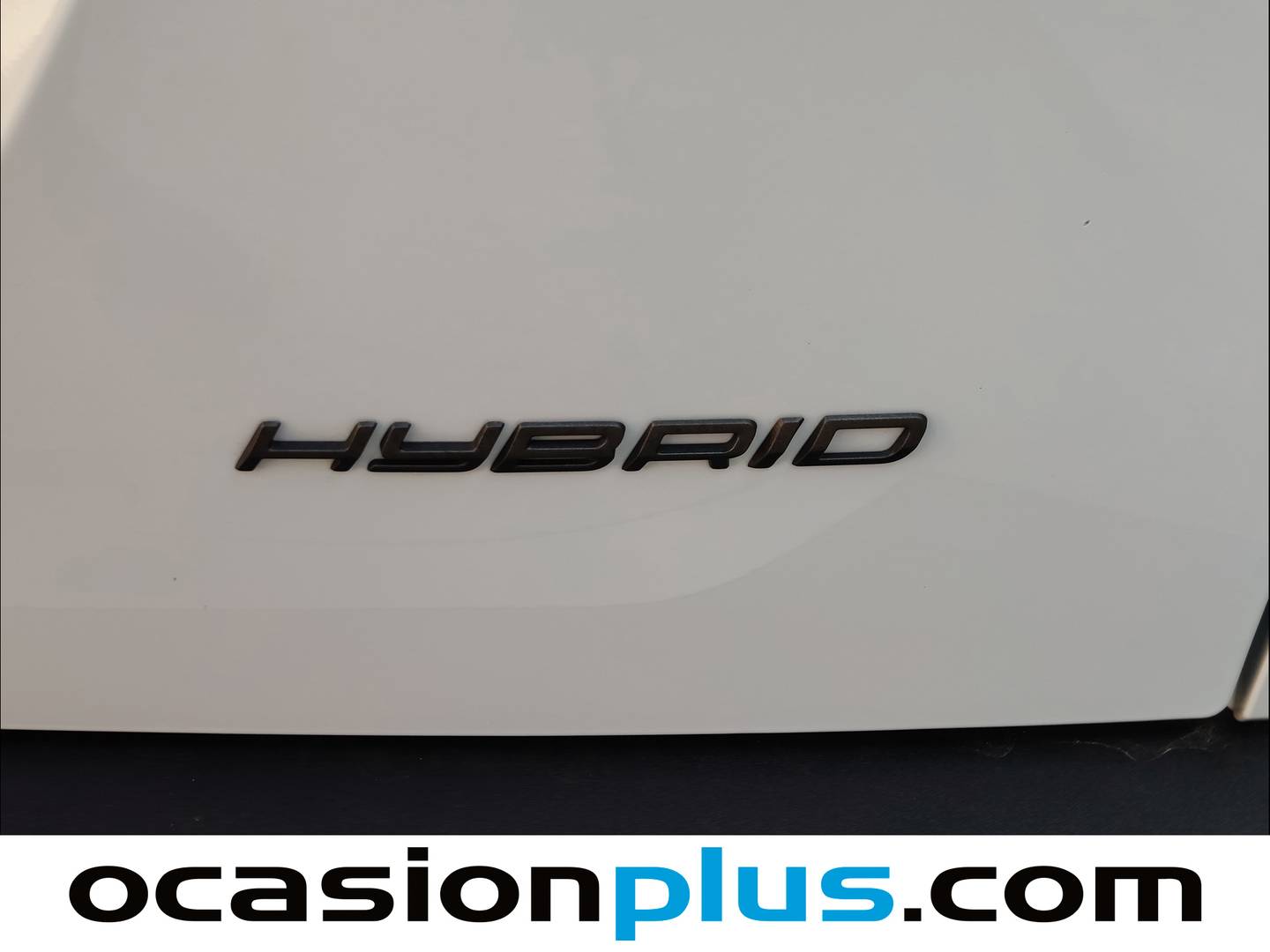 Foto Peugeot 2008 Peugeot 2008 Allure Hybrid eDCS6 (136 CV)