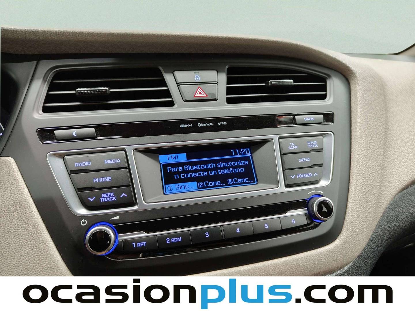 Equipamiento del Hyundai i20 Hyundai i20 1.2 MPI Essence (84 CV)