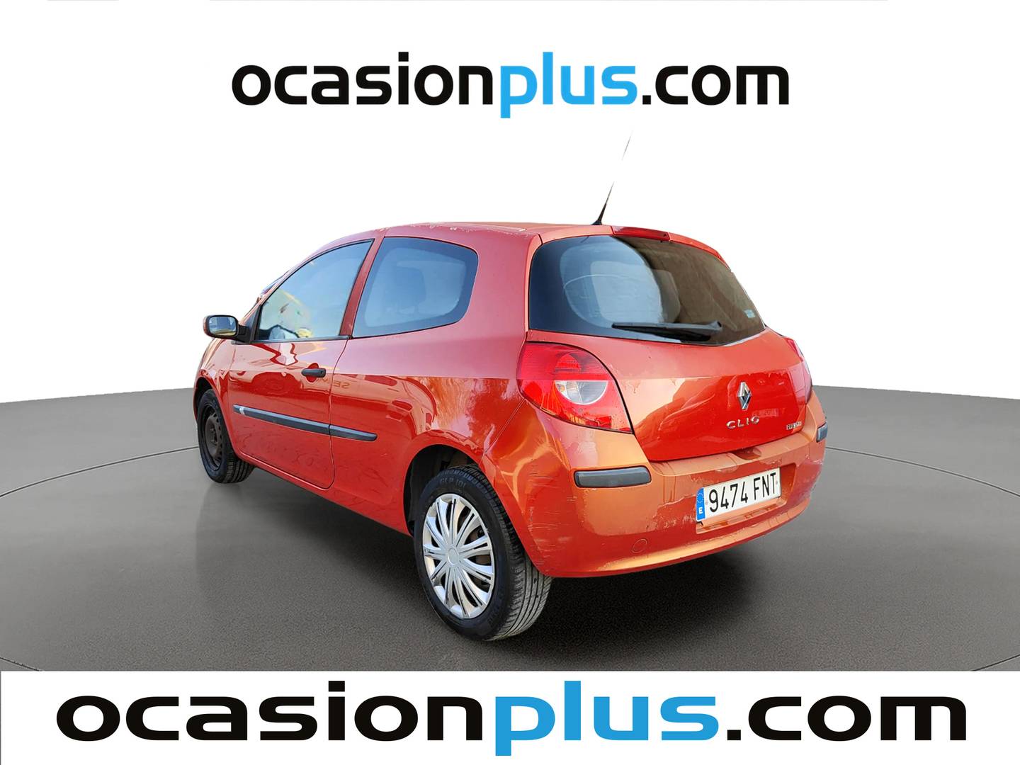 Foto trasera Renault Clio Renault Clio 1.4 16v Emotion (100 CV) izquierda