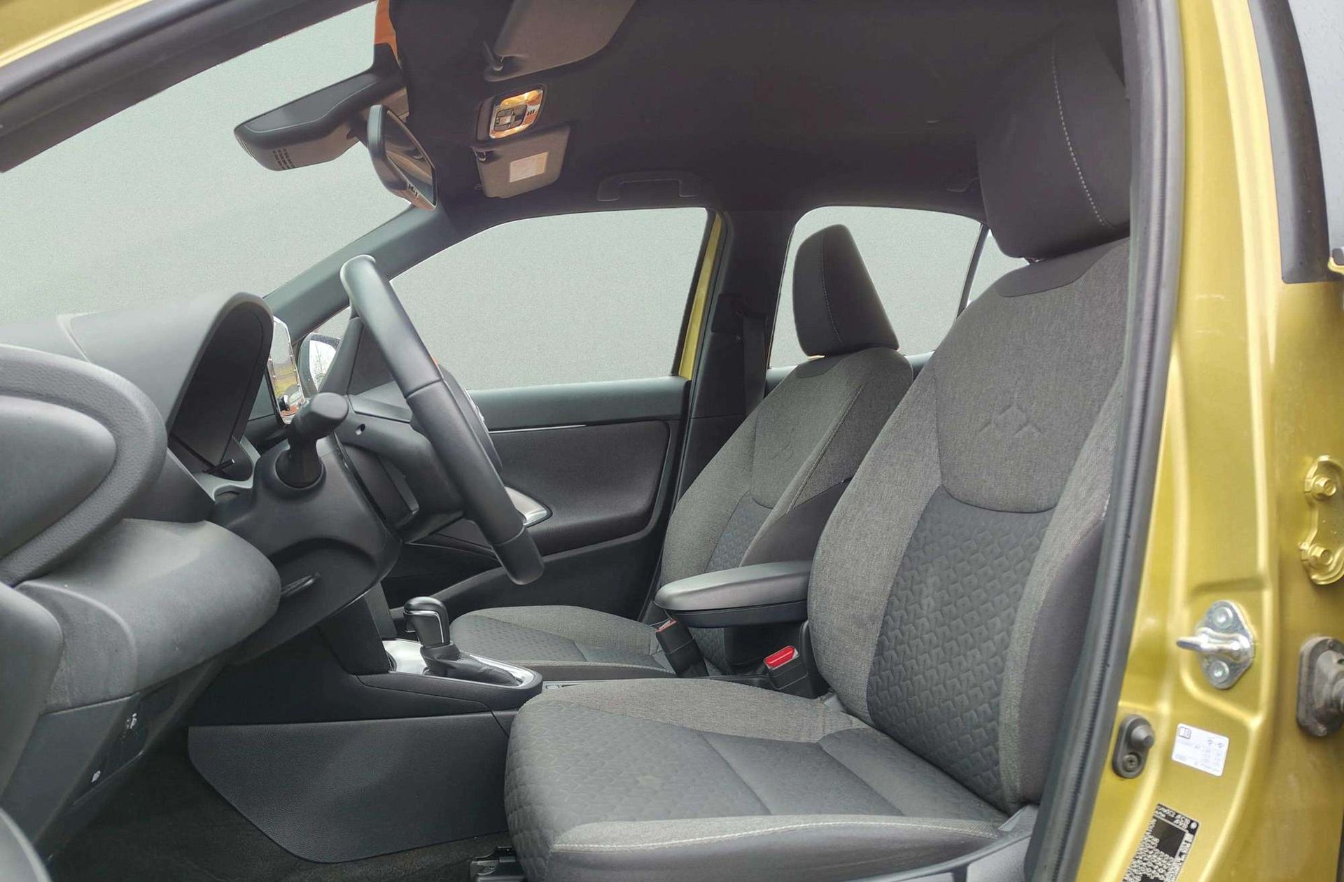 Toyota Yaris Cross 120H Active Tech - foto 9