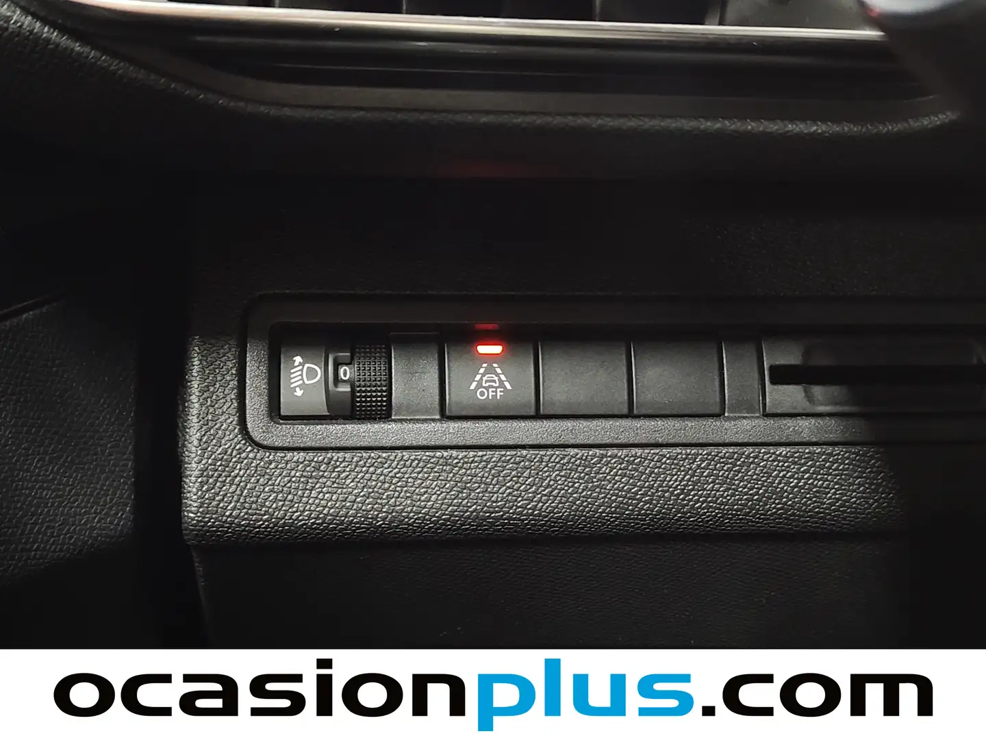 Foto Peugeot 5008 Peugeot 5008 PureTech 130 S&S Allure Pack EAT8 (130 CV)