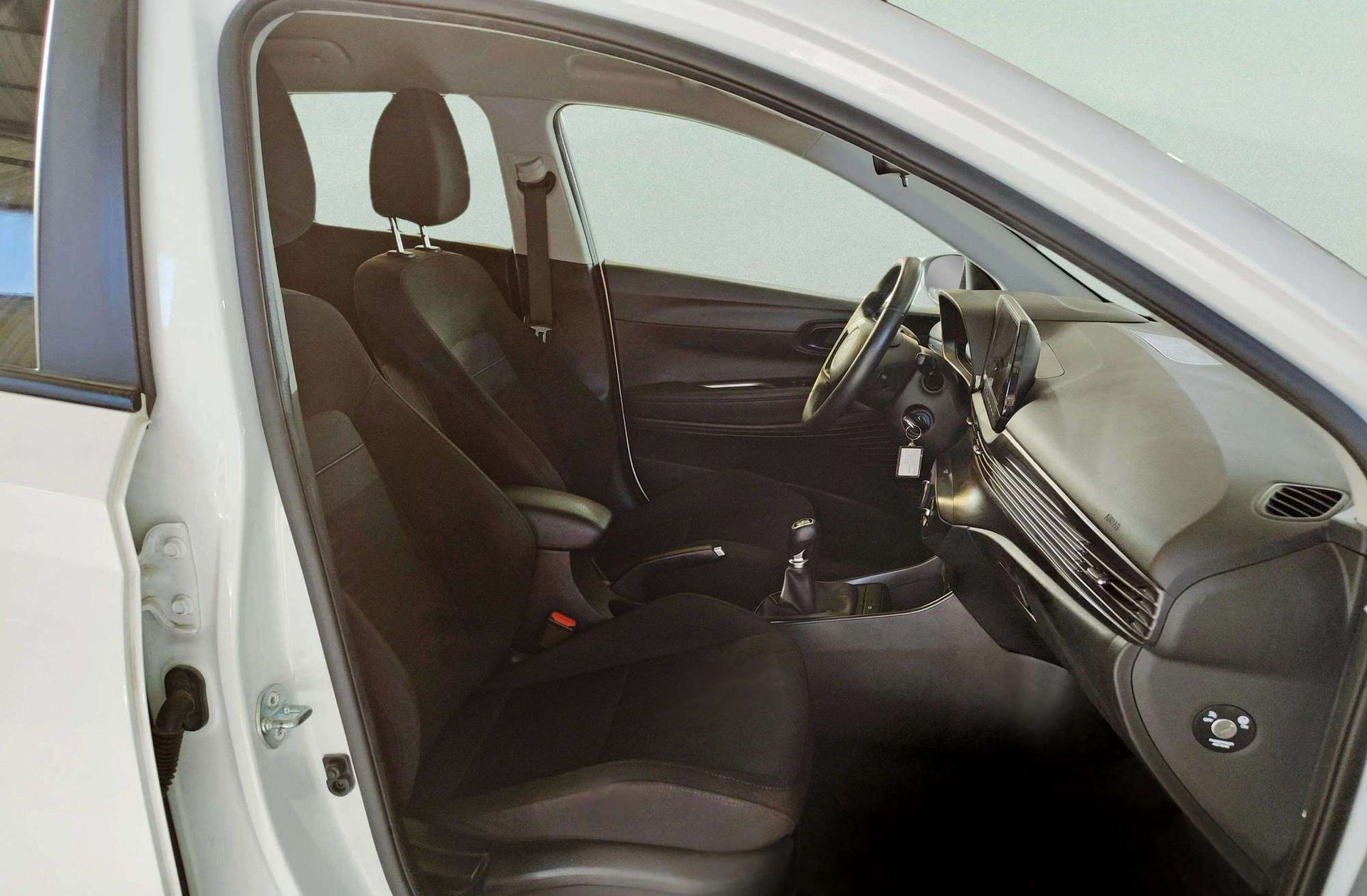 Hyundai Bayon 1.2 MPI Maxx - foto 16