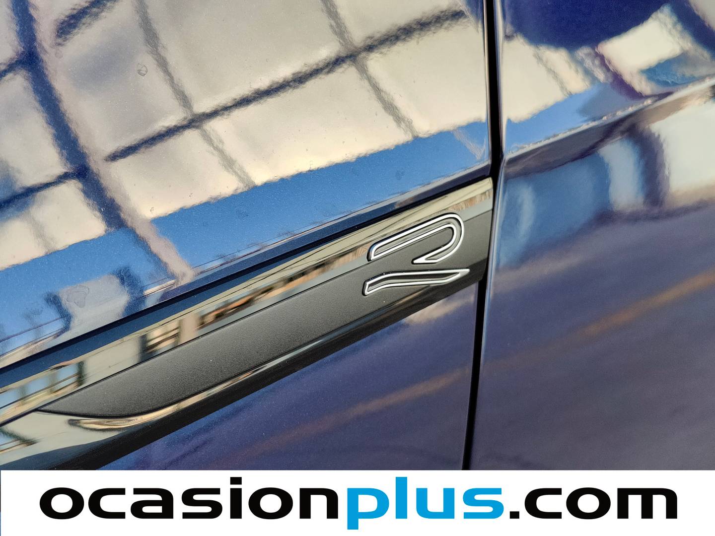 Extras y acabados del Volkswagen Golf Volkswagen Golf R-Line 1.5 eTSI (150 CV) DSG
