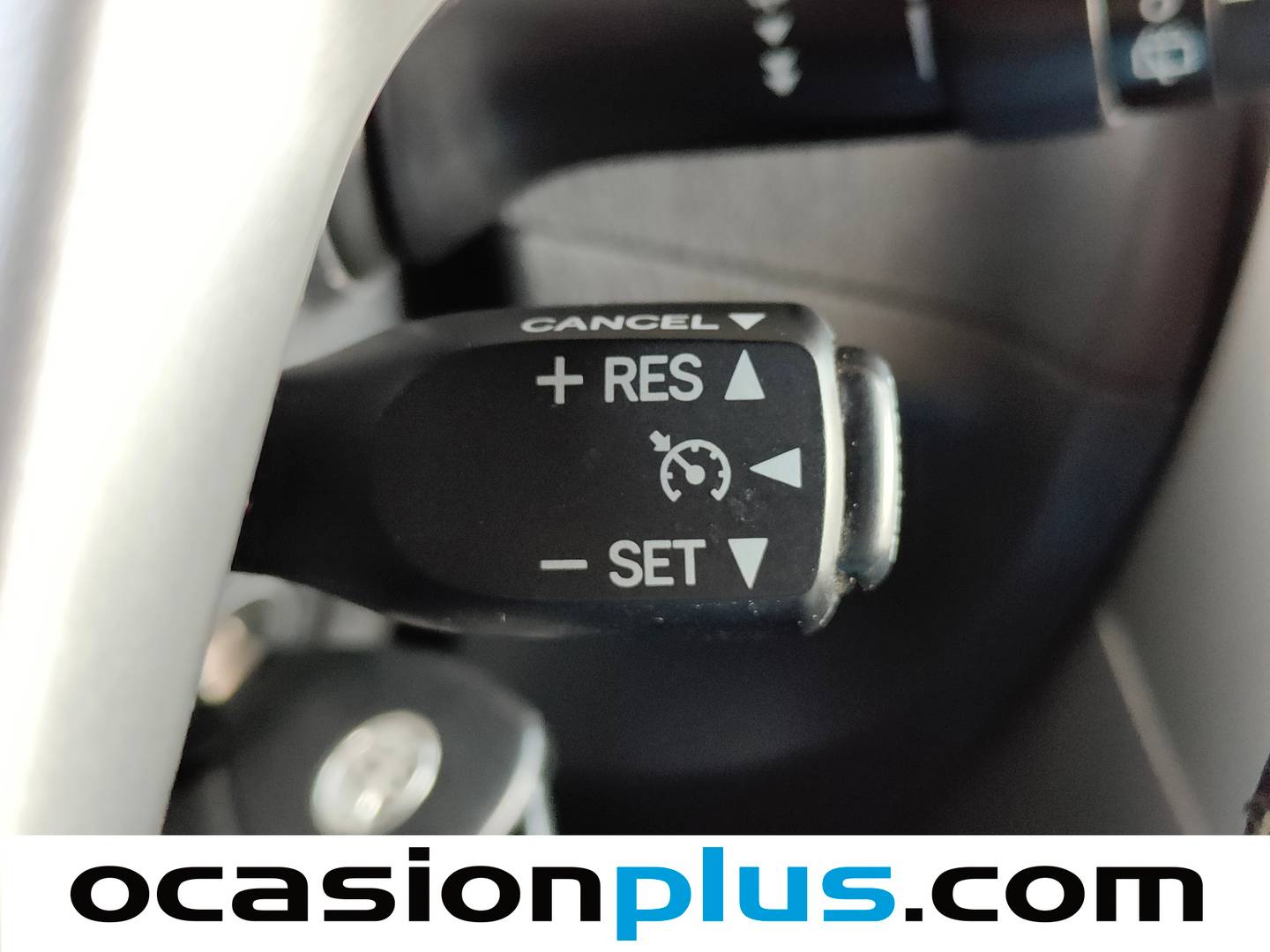 Accesorios del Toyota Verso Toyota Verso 2.0 D-4D Active (126 CV) 7 Plazas