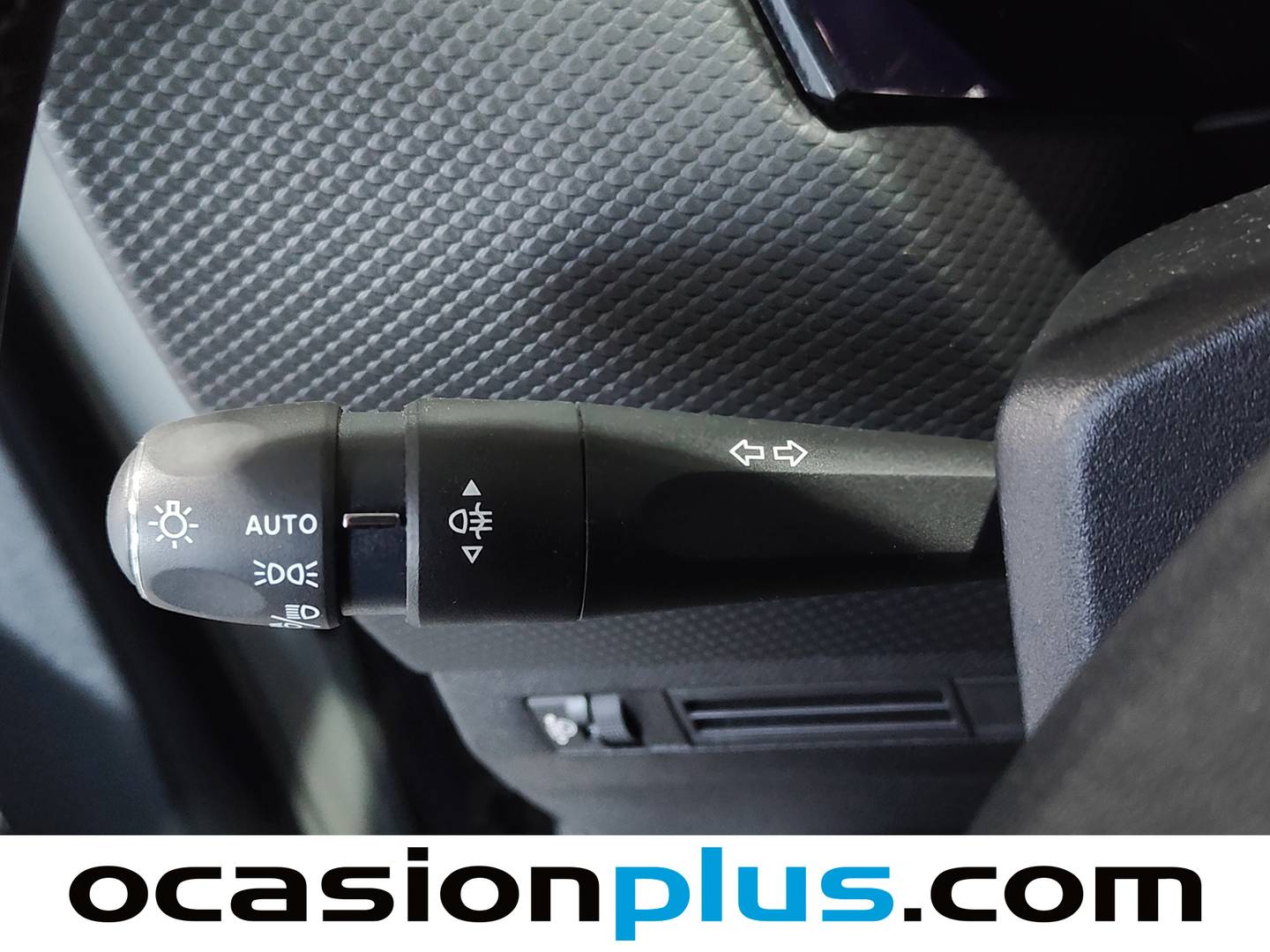 Foto DS DS 4 DS DS4 BlueHDi 130 Trocadero Auto (130 CV)