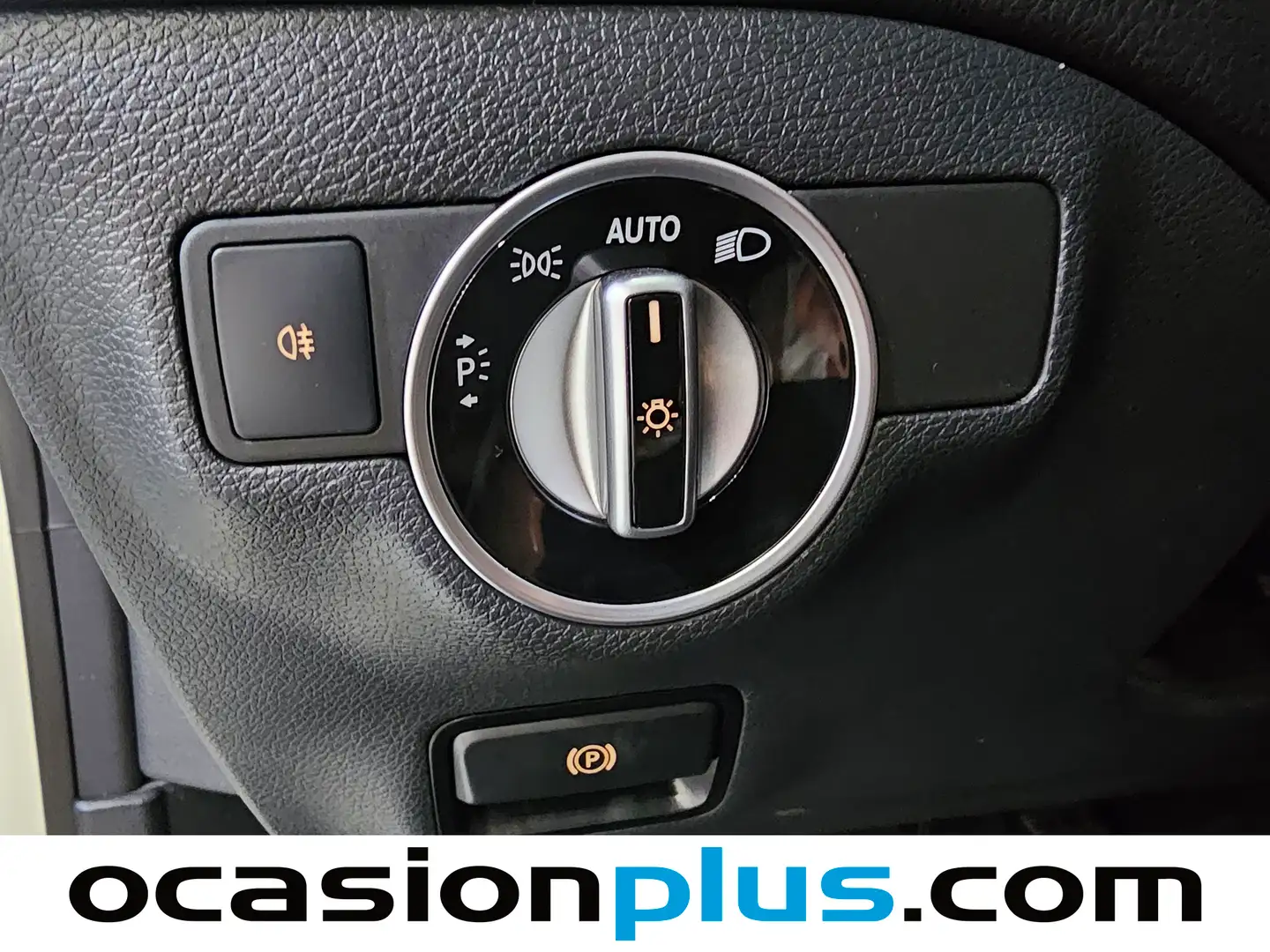 Foto Mercedes CLA Mercedes-Benz CLA 200 d (136 CV) PACK AMG