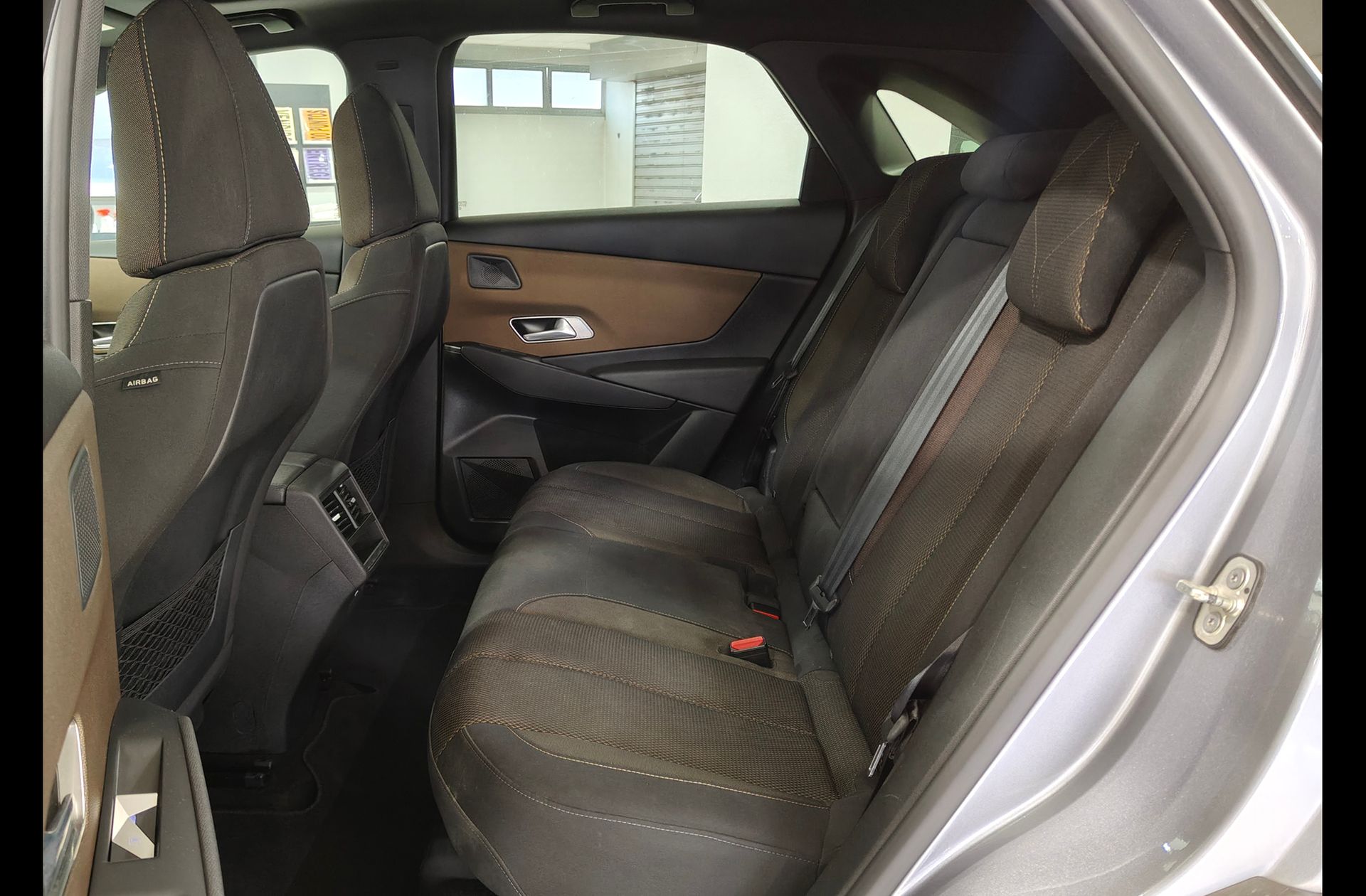 DS DS 7 Crossback BlueHDi 180 So Chic - foto 12