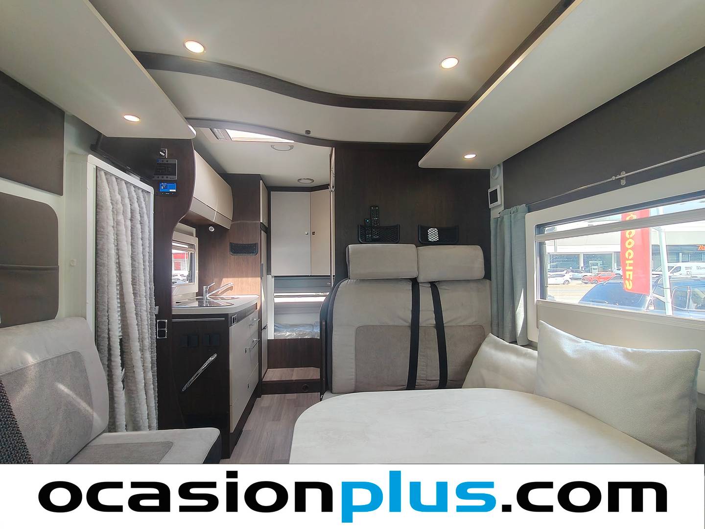 Foto asientos delanteros Benimar Tessoro 483 Benimar Tessoro 483 483 2.0D (170 CV)