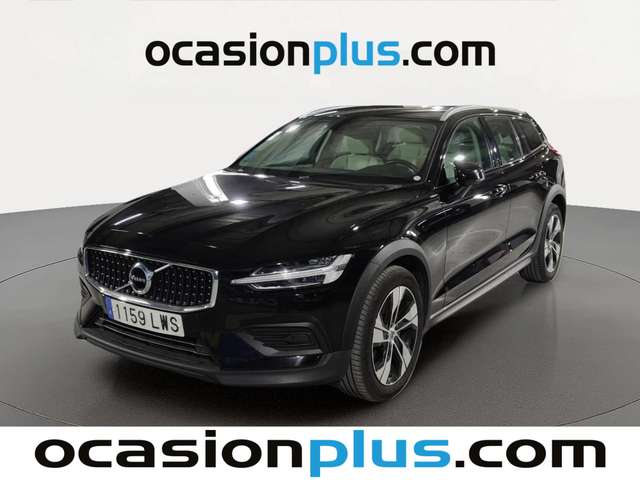 Volvo V60 Cross Country B4 D Cross Country Core AWD Auto (197 CV) de segunda mano