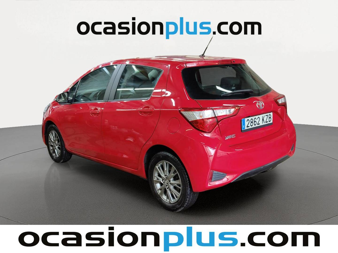 Foto trasera Toyota Yaris Toyota Yaris 1.5 Active (111 CV) izquierda