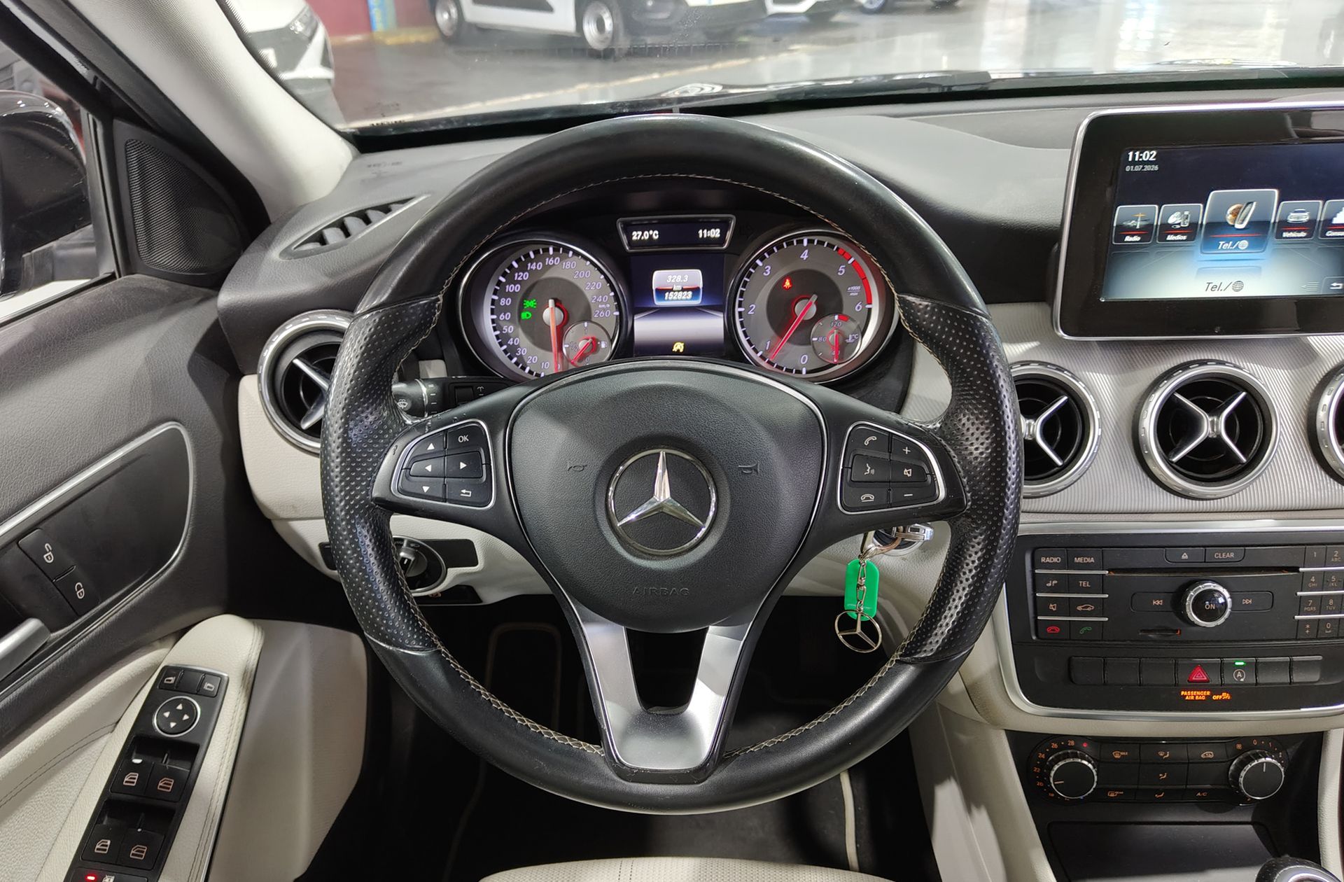 Mercedes-Benz GLA 200 d Urban - foto 21
