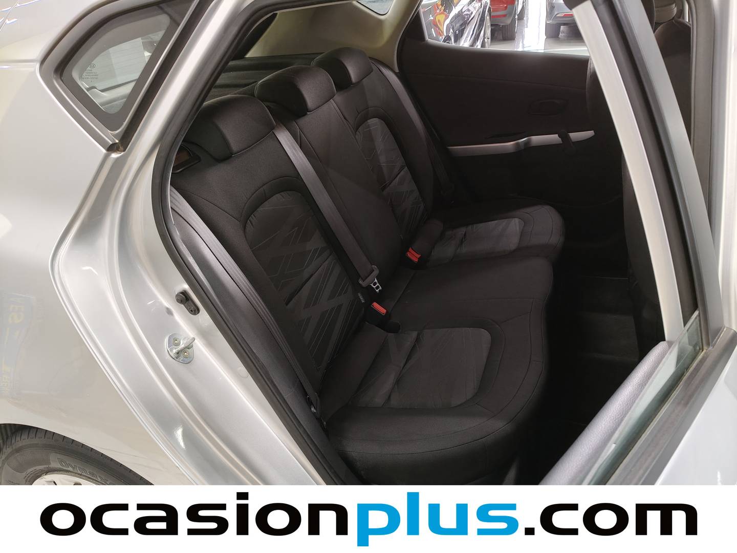 Foto asientos traseros KIA Ceed KIA Ceed 1.0 T-GDi Eco-Dynamics Concept (100 CV)