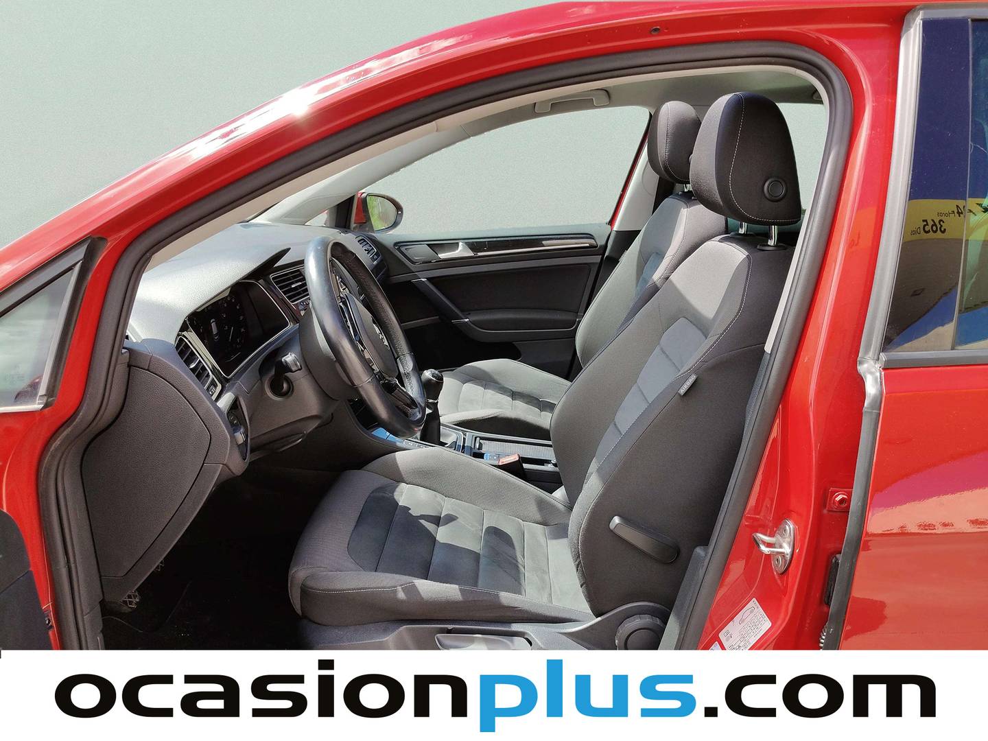 Foto asientos delanteros Volkswagen Golf Volkswagen Golf Sport 1.5 TSI Evo (130 CV)