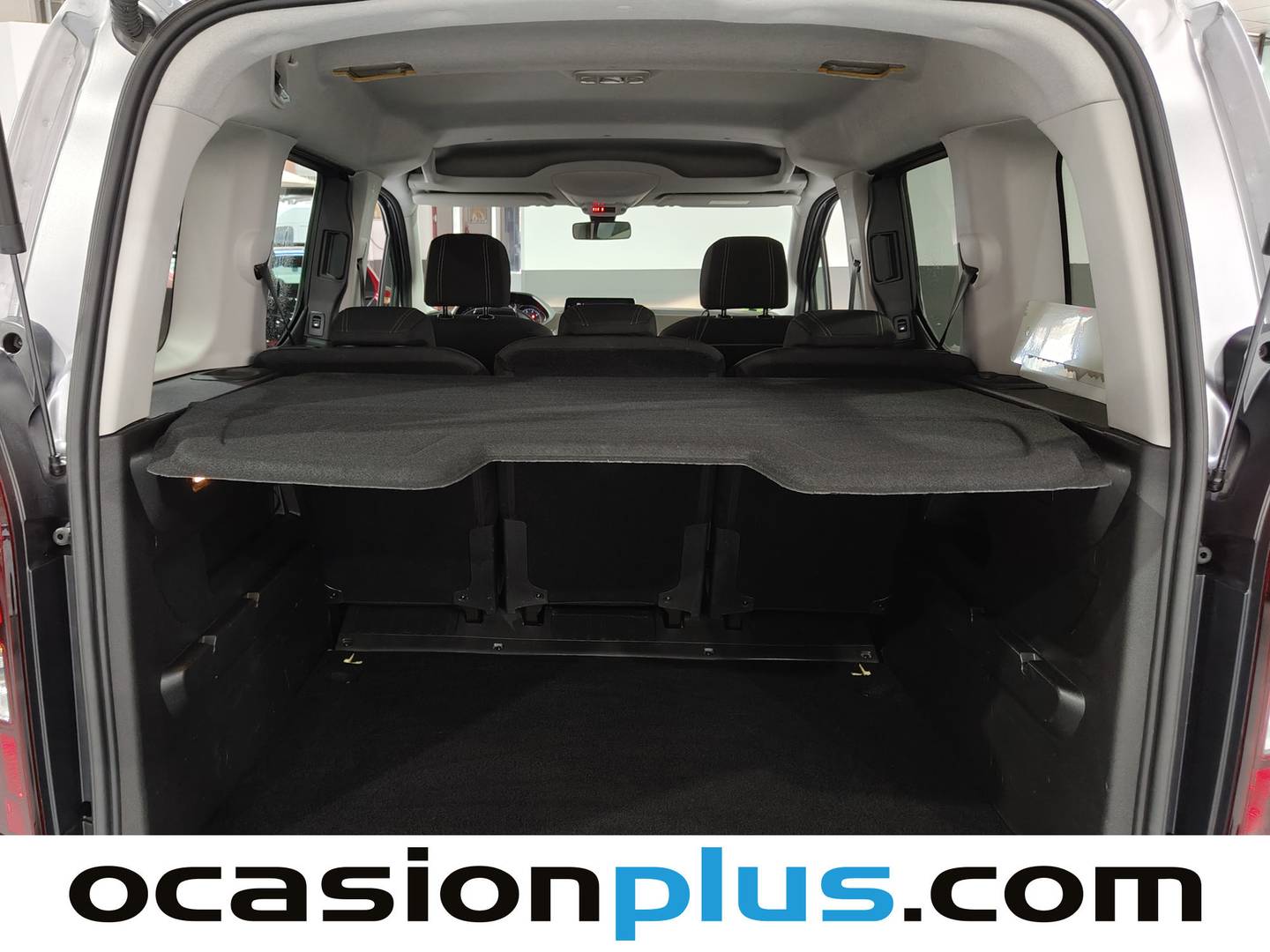 Foto Peugeot Rifter Peugeot Rifter BlueHDi 130 GT Business Standard  (130 CV)