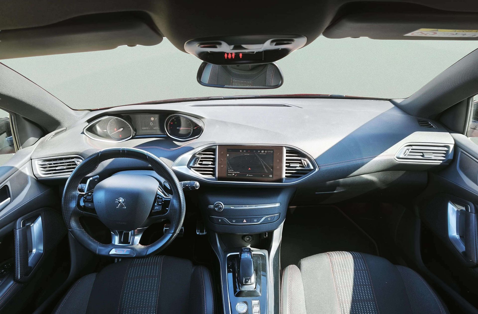 Peugeot 308 1.2 PureTech GT Line EAT8 - foto 7