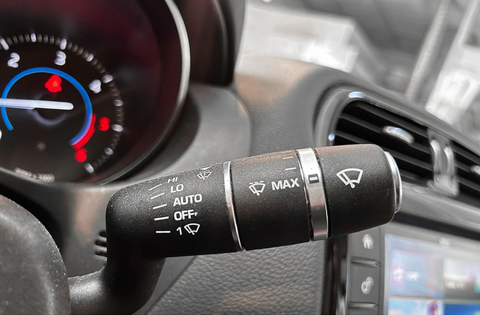 Jaguar XE 2.0 Diesel Pure RWD - foto 26