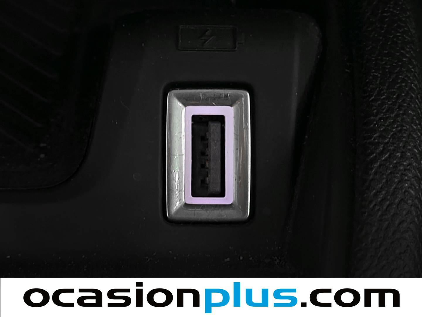 Foto Citroën C4 X Citroen C4 X PureTech 100 S&S 6v You (102 CV)