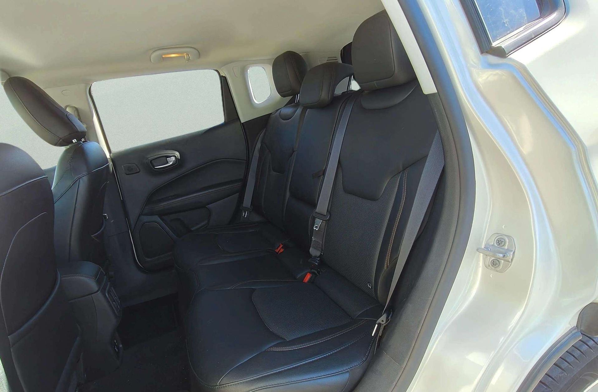 Jeep Compass 1.4 MultiAir Limited 4x4 AD - foto 15