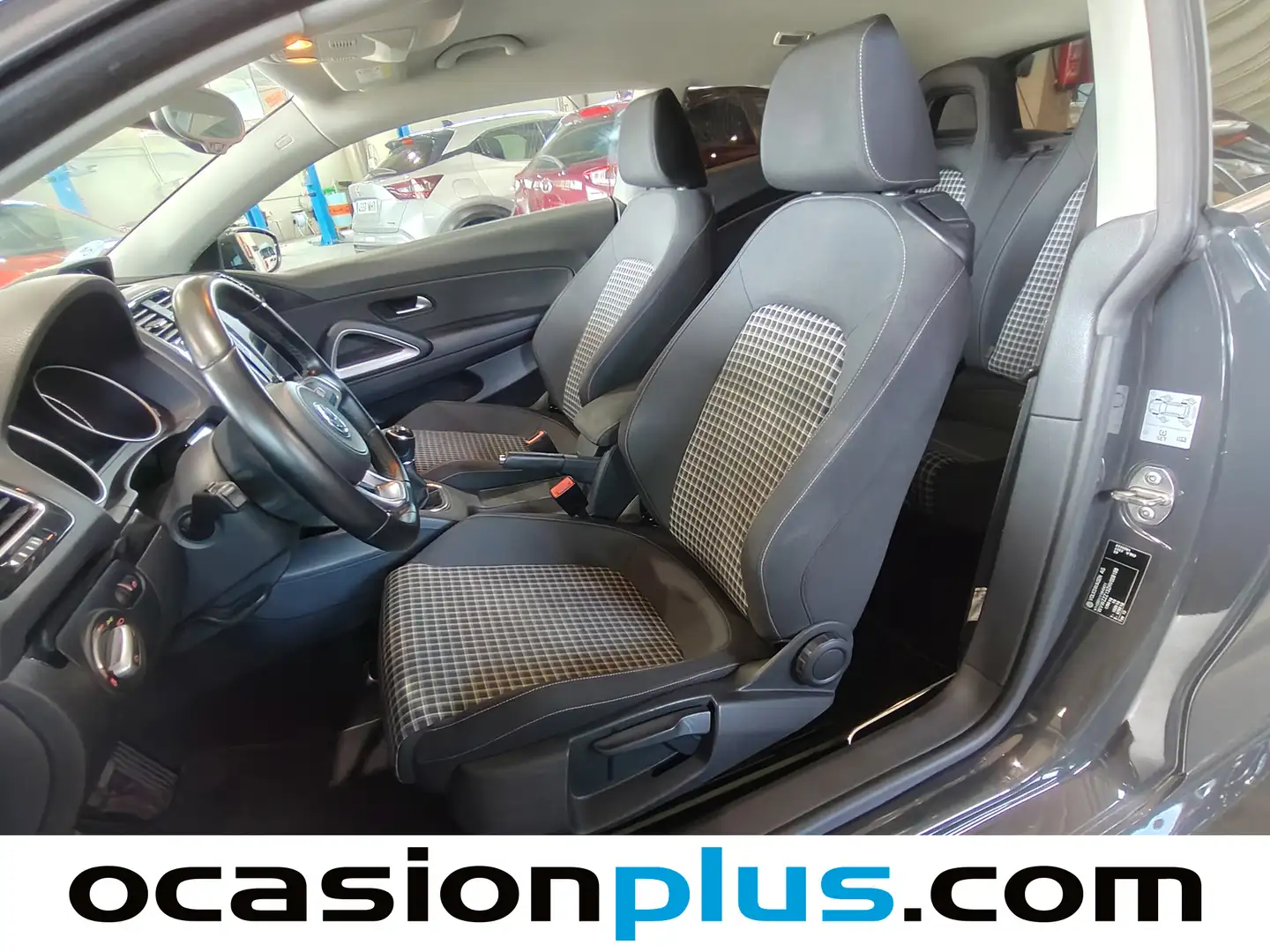 Foto Volkswagen Scirocco Volkswagen Scirocco Typhoon by R-Line 2.0 TSI BMT (180 CV)