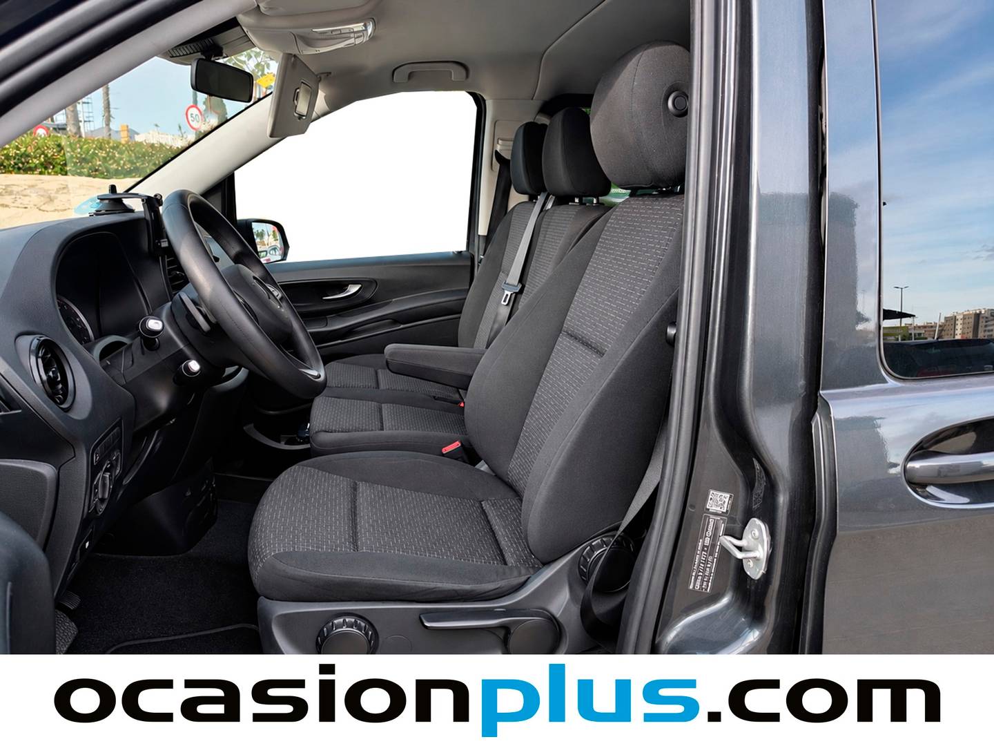 Foto asientos traseros Mercedes Vito Mercedes Vito Combi 116 CDI Tourer Pro Larga (163 CV) 9 Plazas