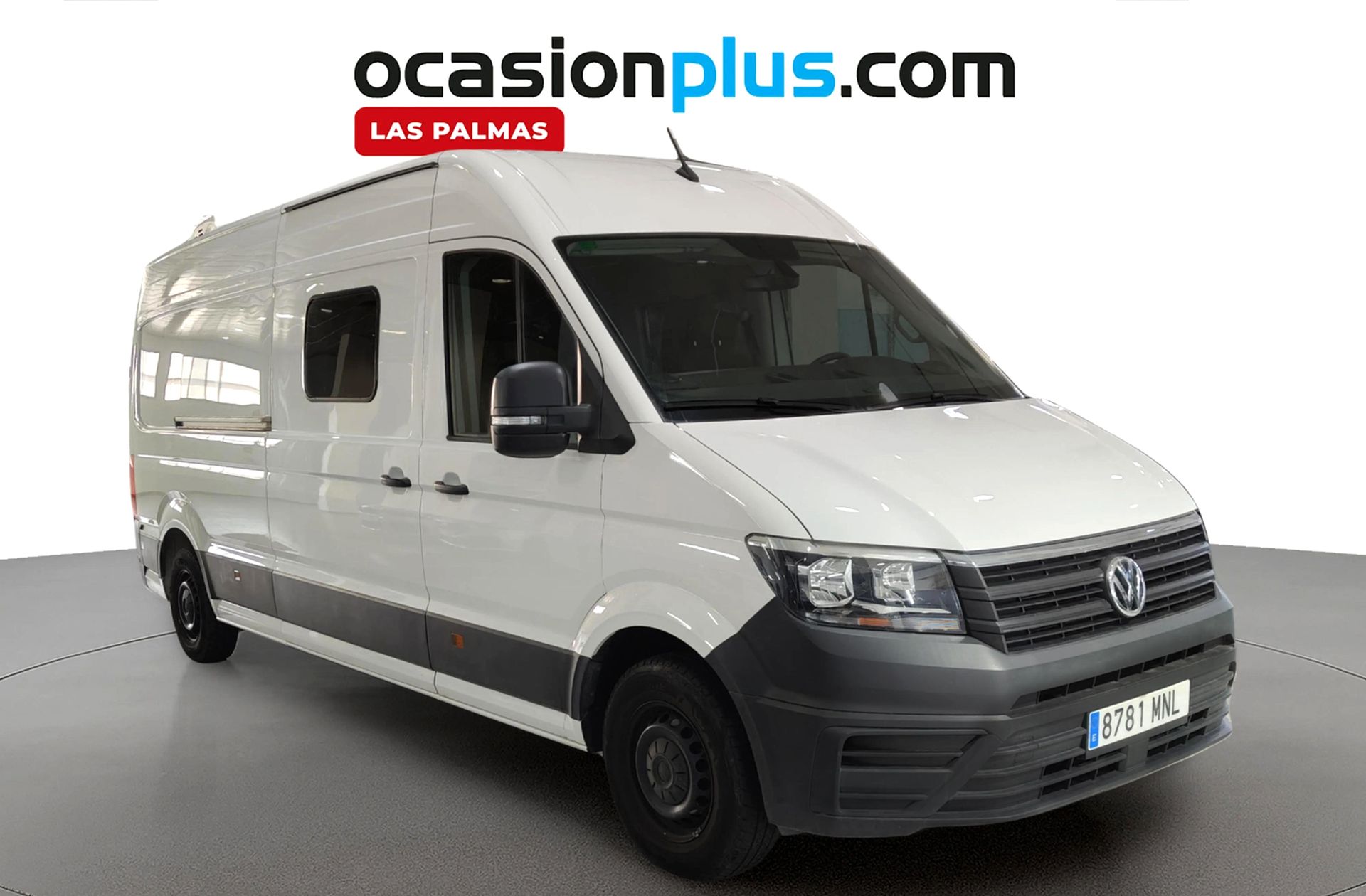 Volkswagen Crafter 35 Furgón Batalla Larga L4H3 2.0 TDI Camperizada 4 plazas - foto 2