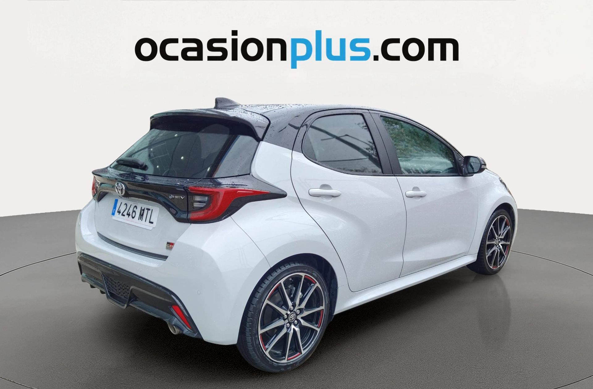Toyota Yaris 130H GR Sport Plus - foto 4